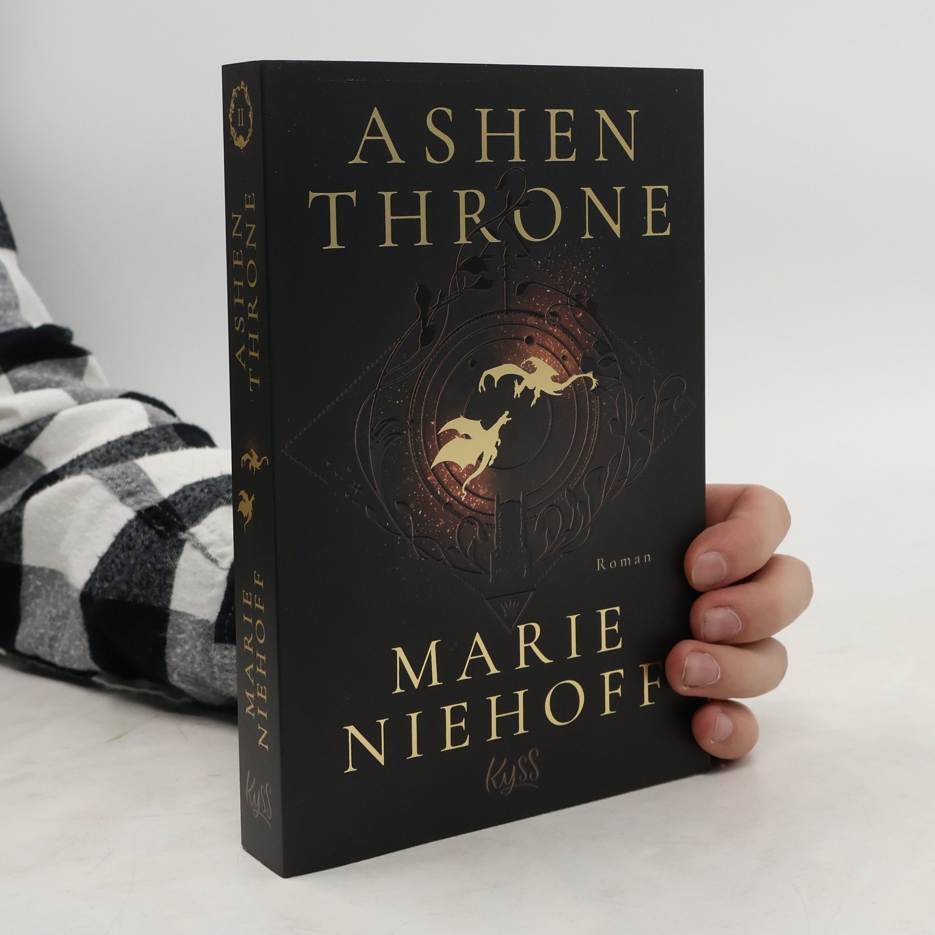 Marie Niehoff Ashen Throne