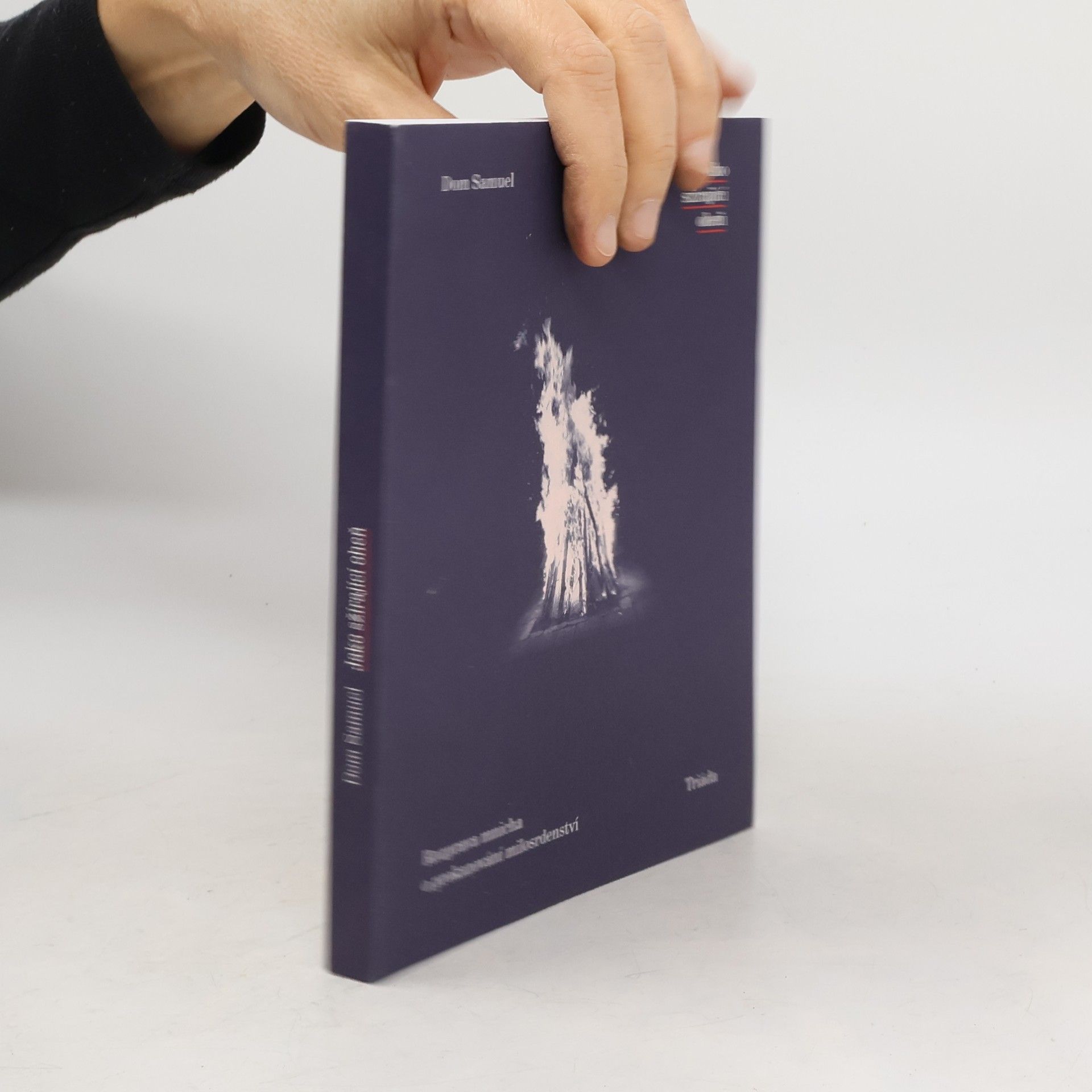 Jako sžírající oheň