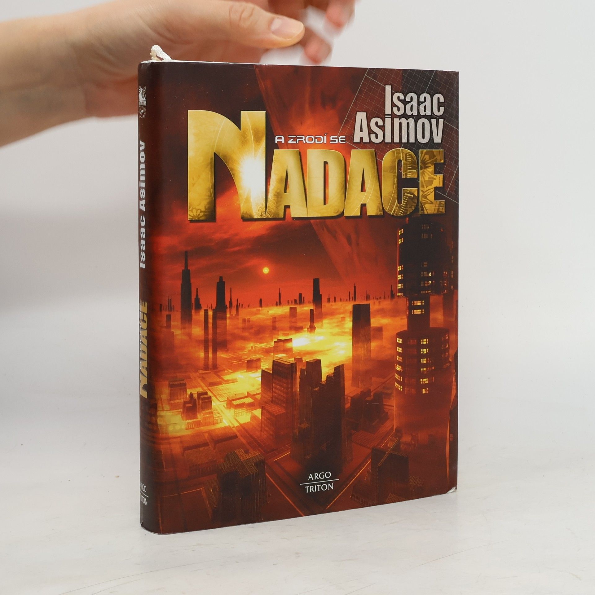 Isaac Asimov A zrodí se Nadace