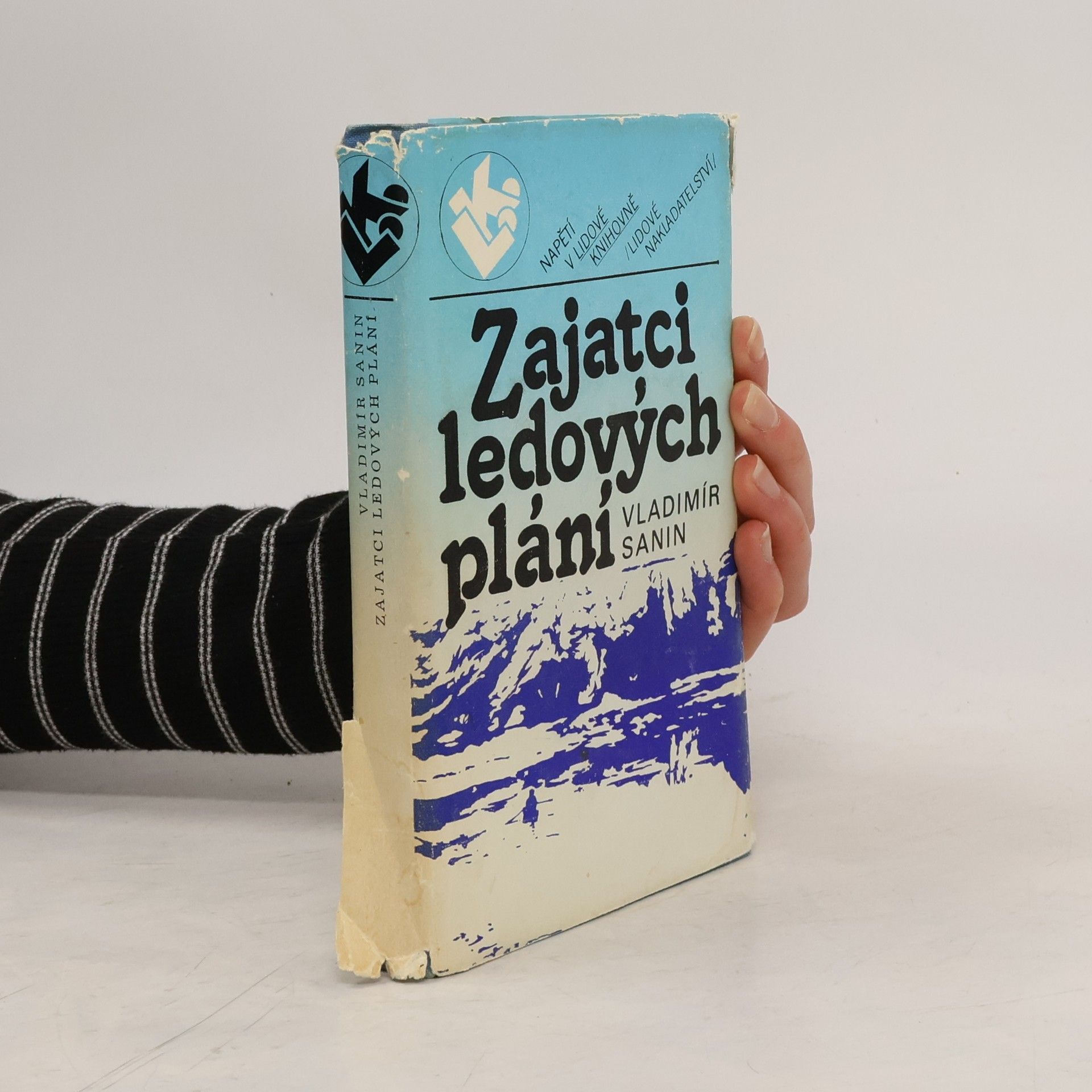 Zajatci ledových plání