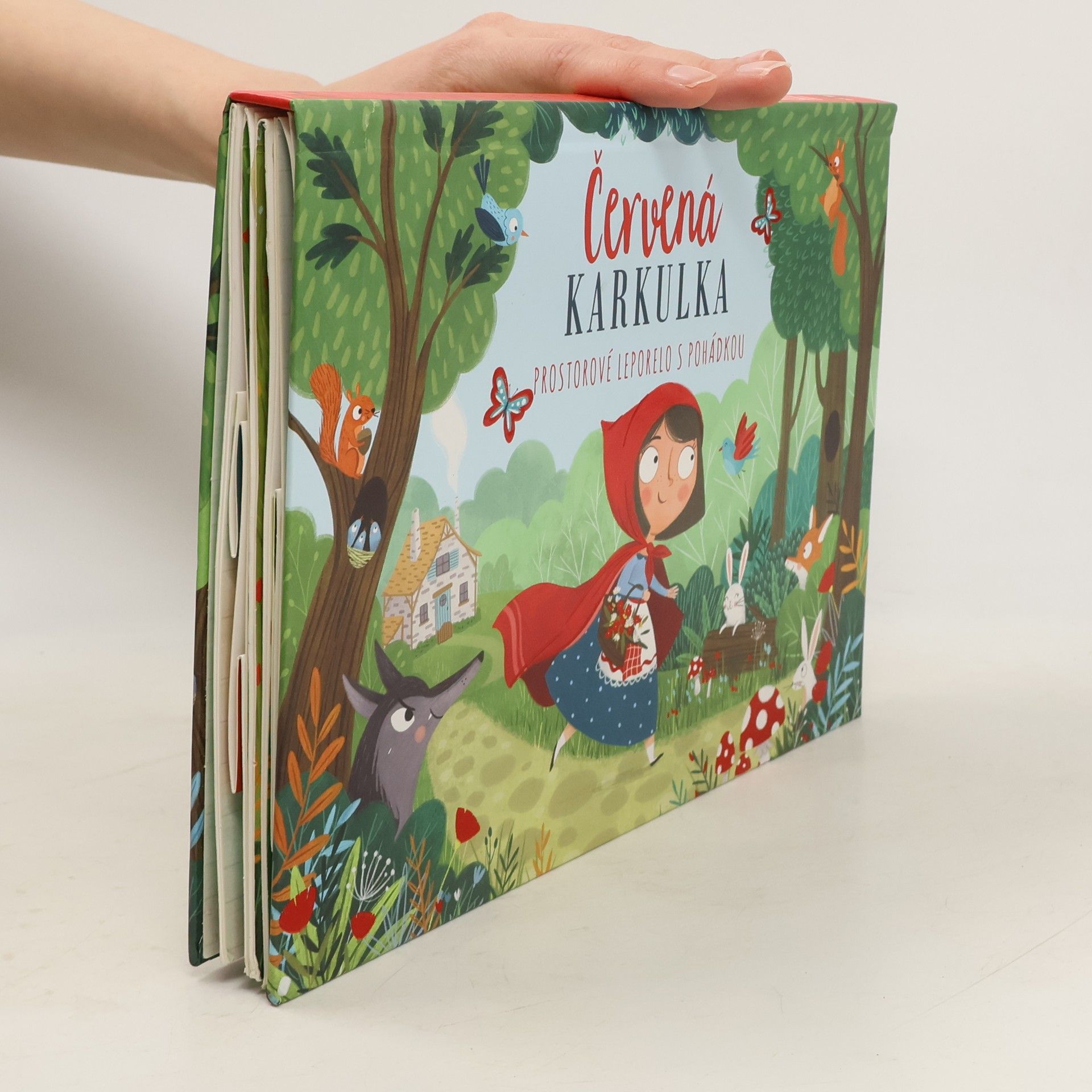Autores varios Červená Karkulka