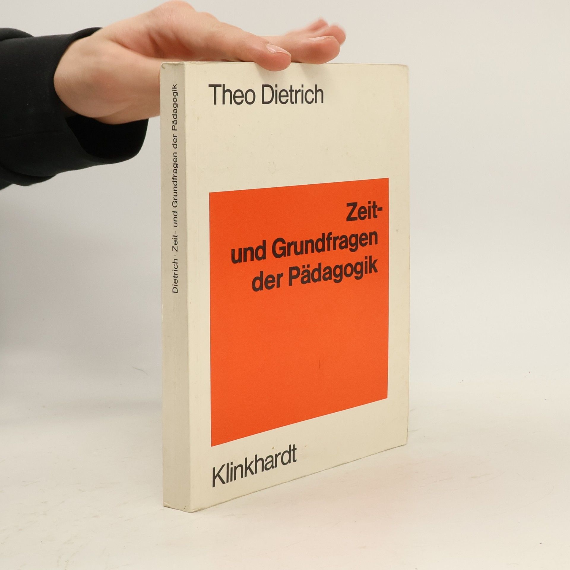 Zeit- und Grundfragen der Pädagogik