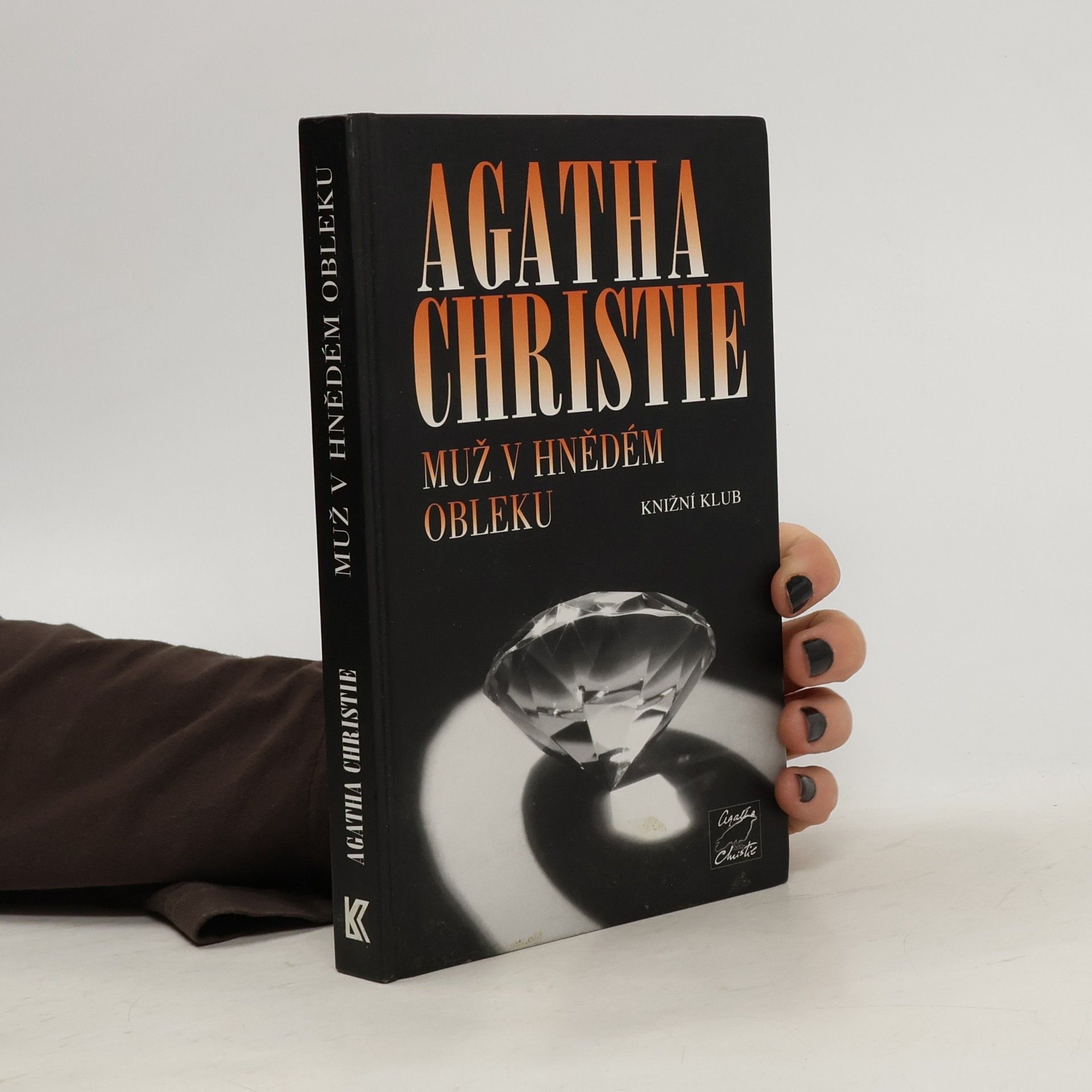 Agatha Christie Muž v hnědém obleku