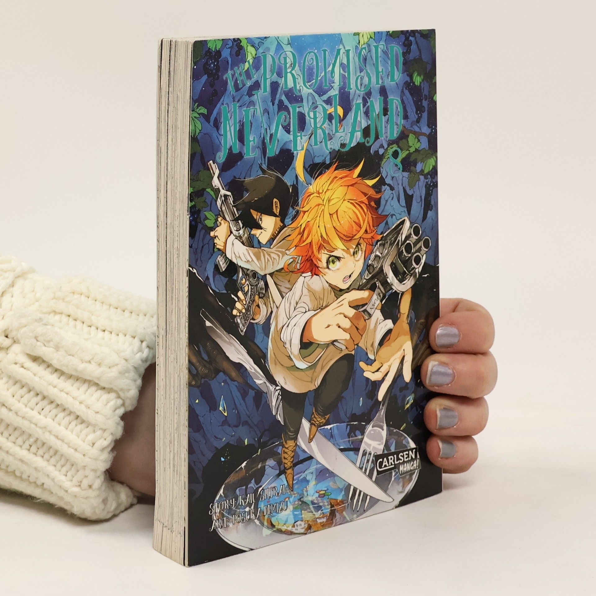 Kaiu Shirai The Promised Neverland 8