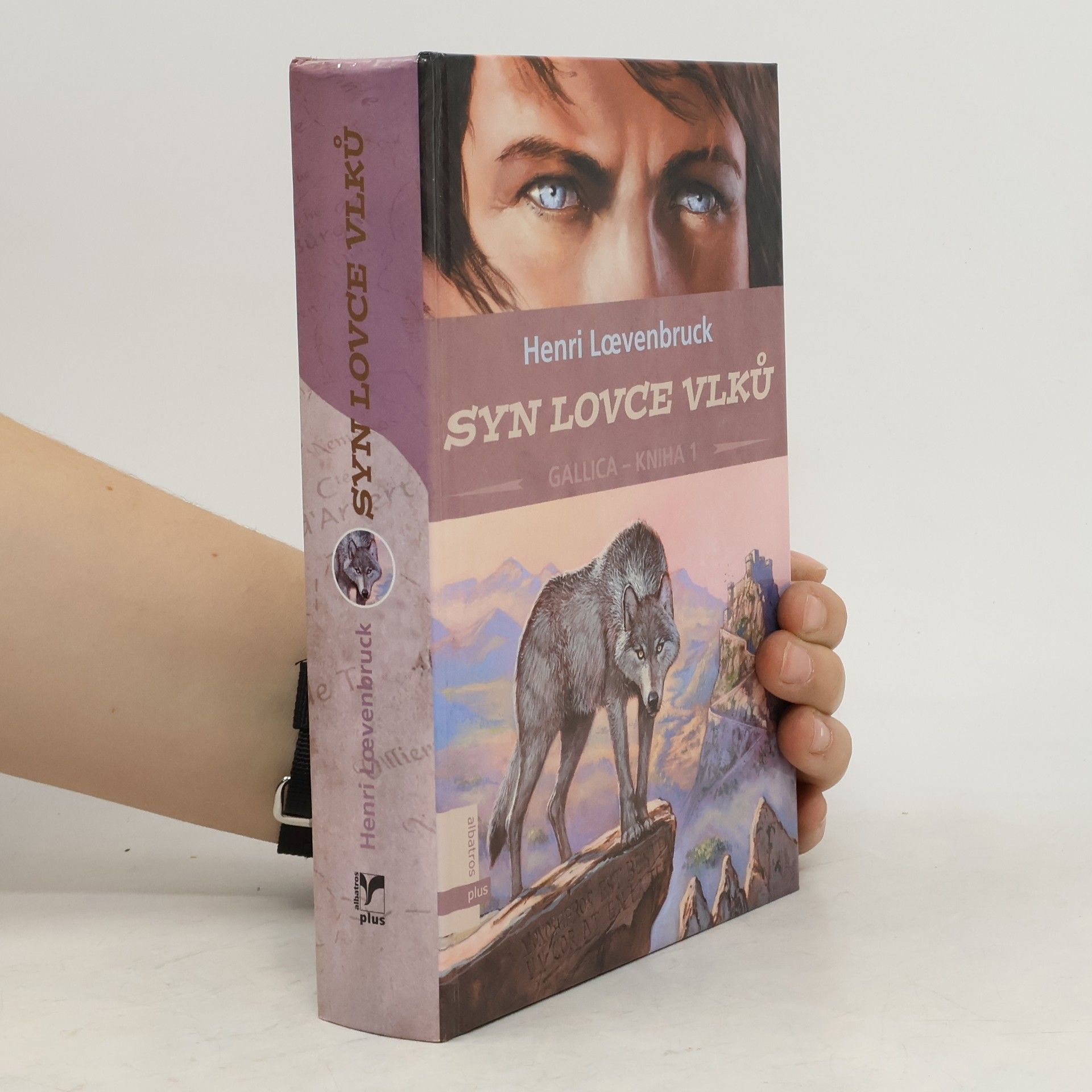 Henri Loevenbruck Gallica. Kniha první, Syn lovce vlků