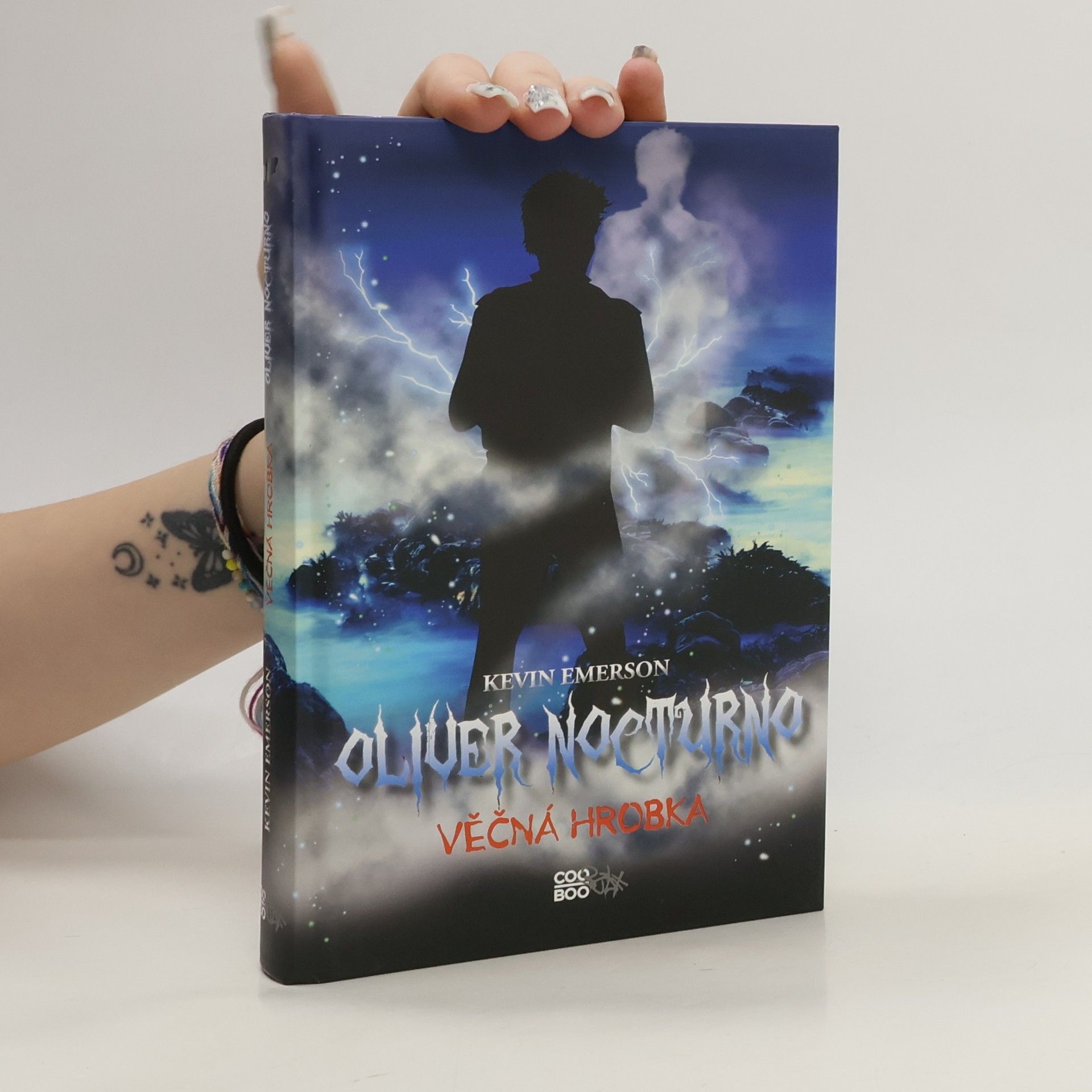 Kevin Emerson Oliver Nocturno. Věčná hrobka