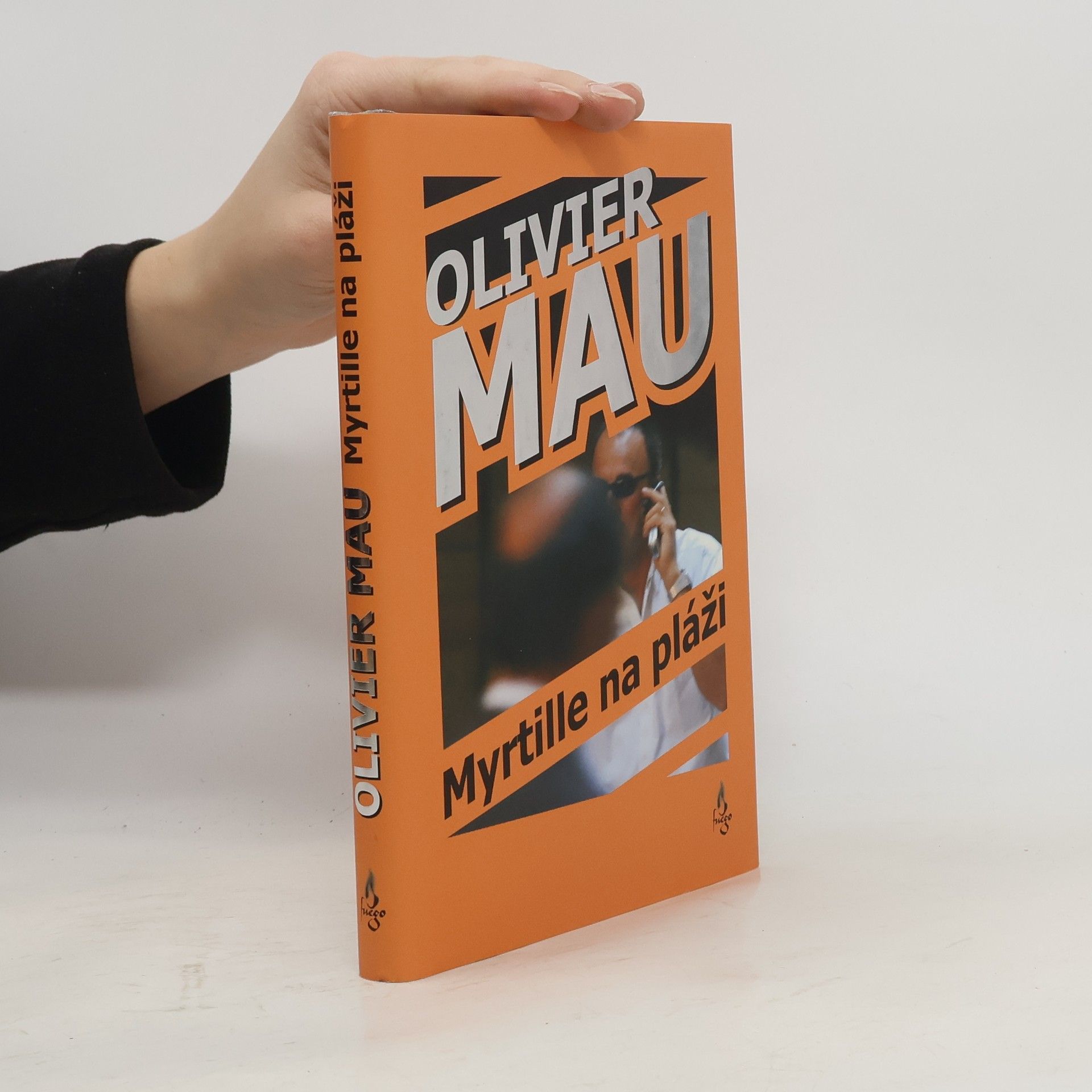 Olivier Mau Myrtille na pláži