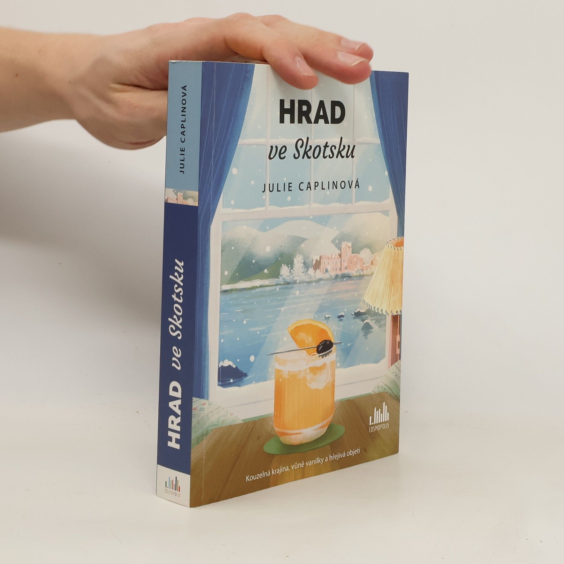 Julie Caplinová Hrad ve Skotsku