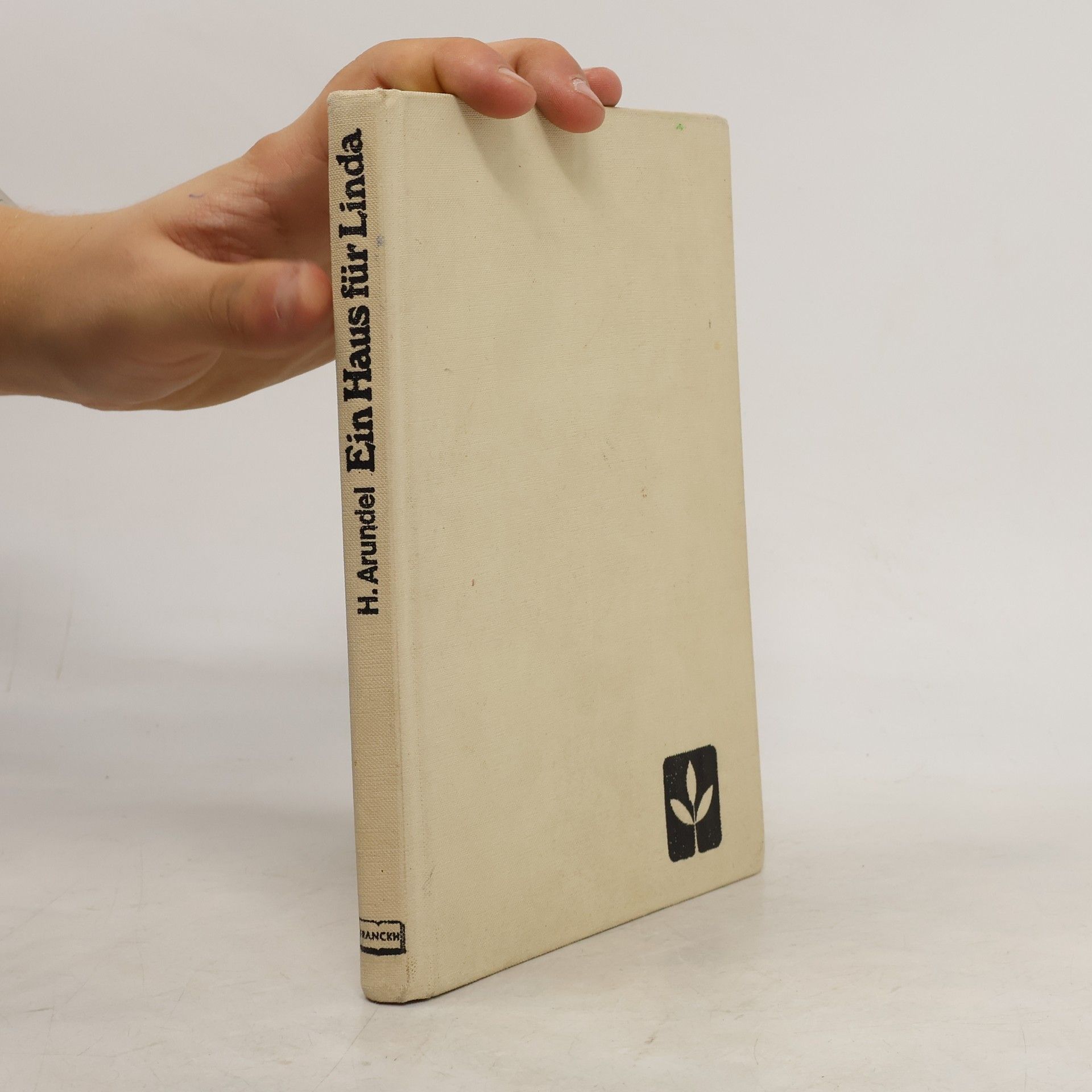 Honor Arundel Ein Haus für Linda