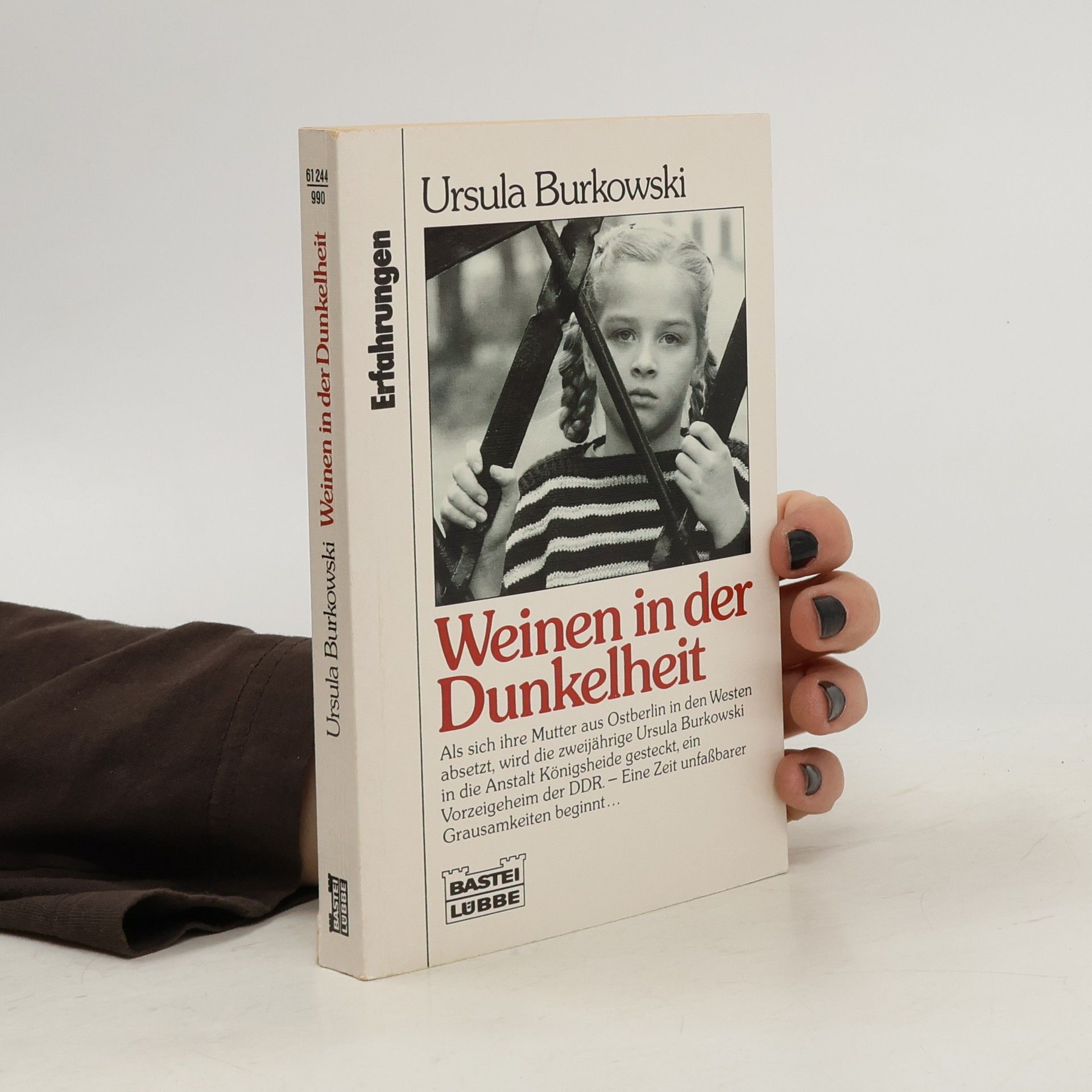 Weinen in der Dunkelheit