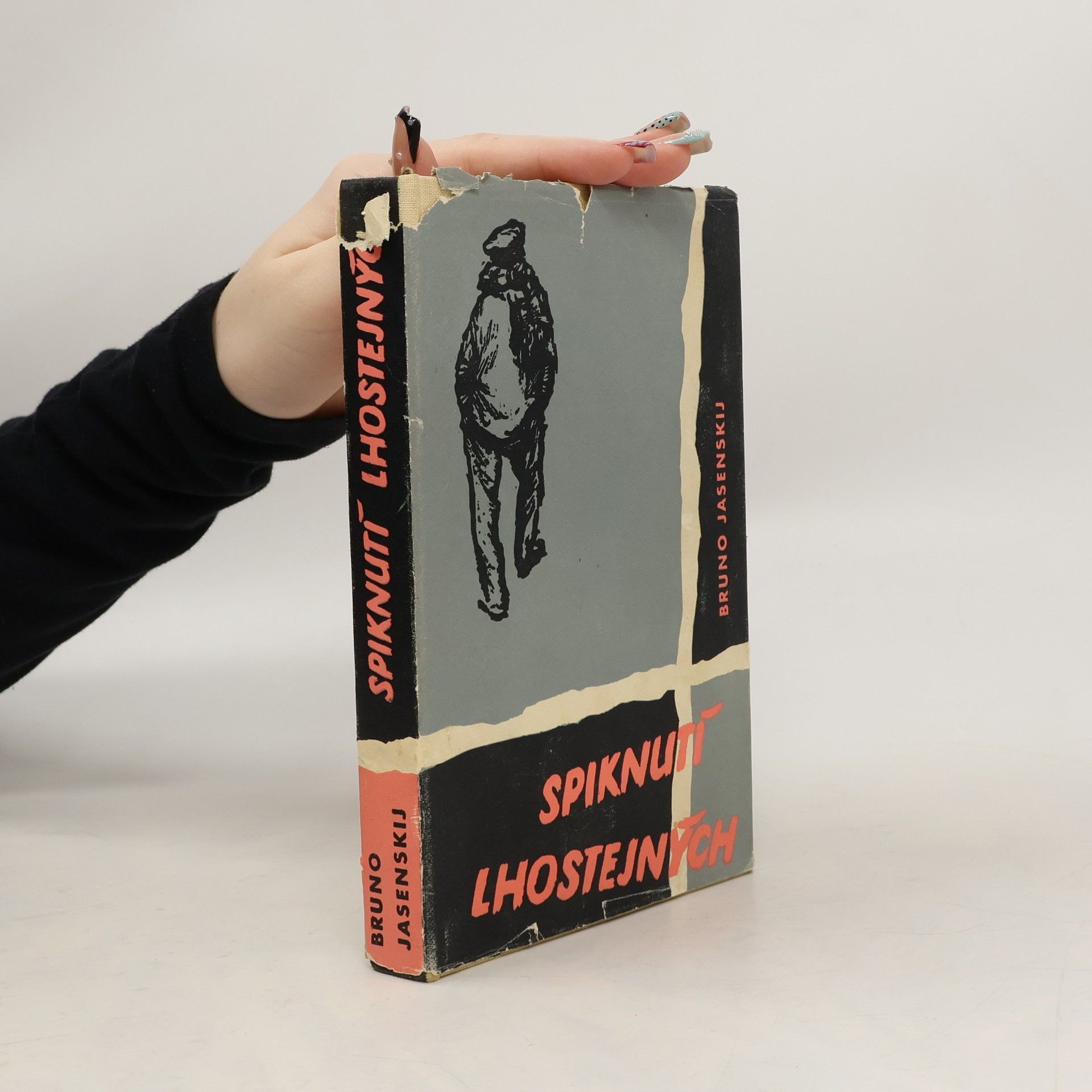 Spiknutí lhostejných