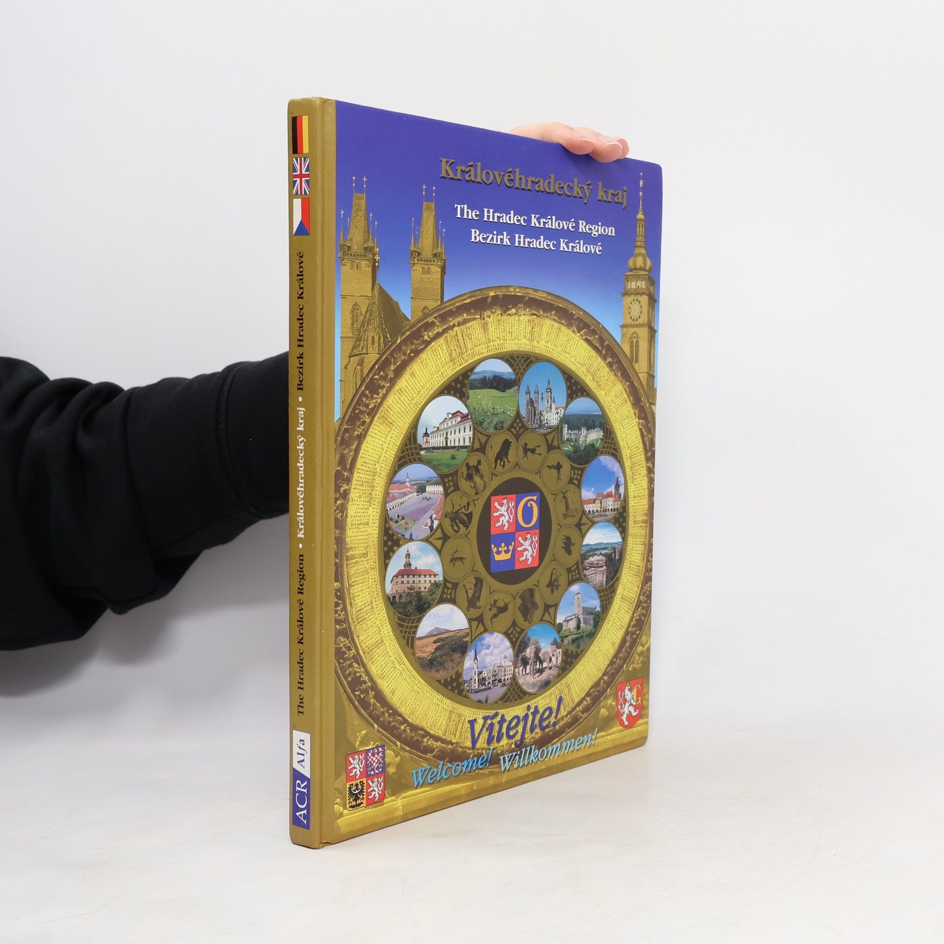 Královéhradecký kraj. The Hradec Králové Region. Bezirk Hradec Králové