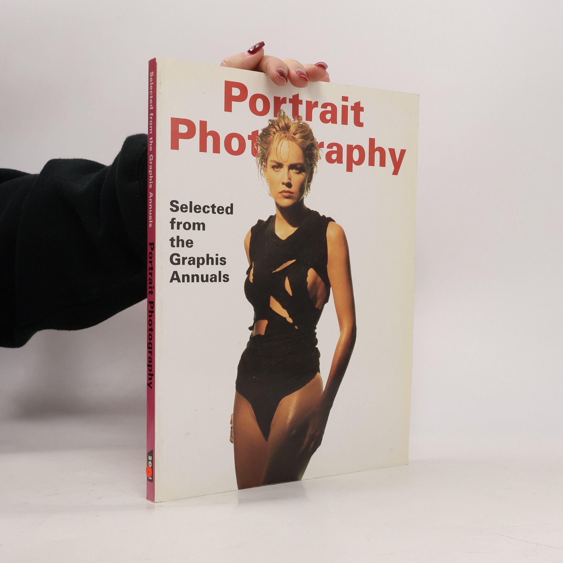 Auteurscollectief Portrait photography : selected from the Graphis annuals.