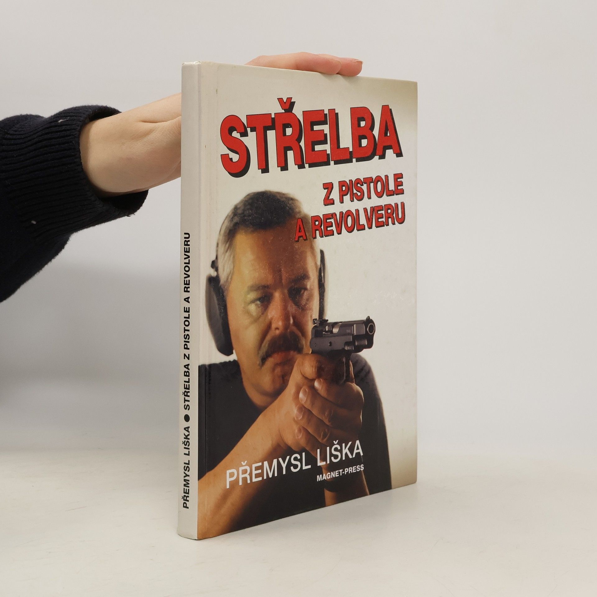 Střelba z pistole a revolveru