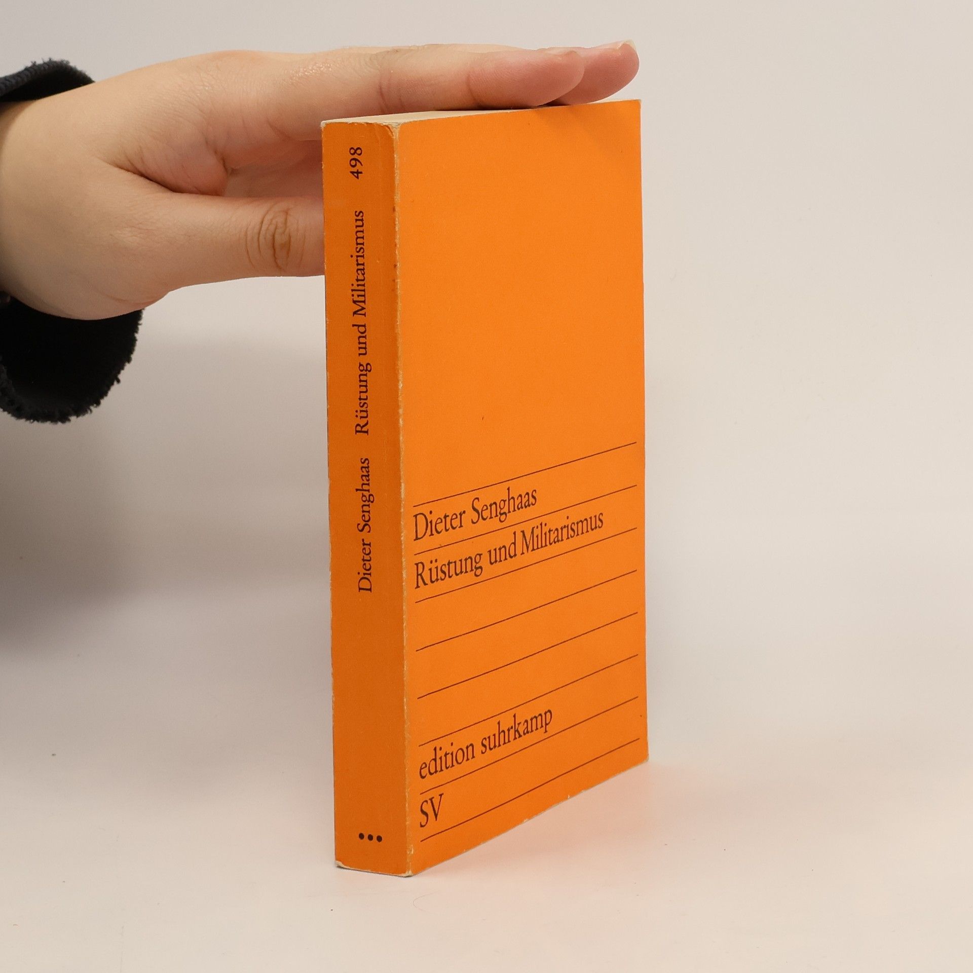 Rüstung und Militarismus