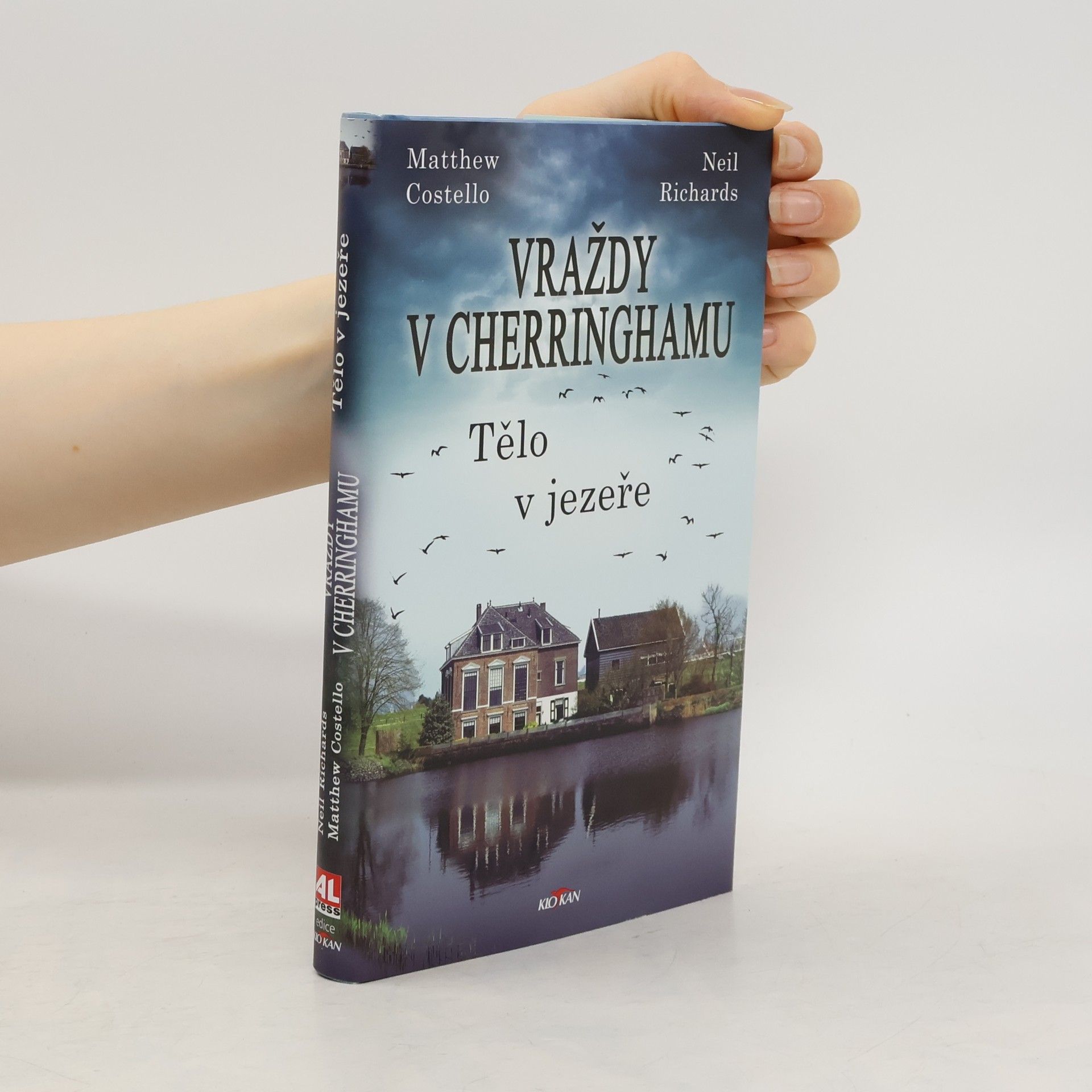 Vraždy v Cherringhamu : Tělo v jezeře
