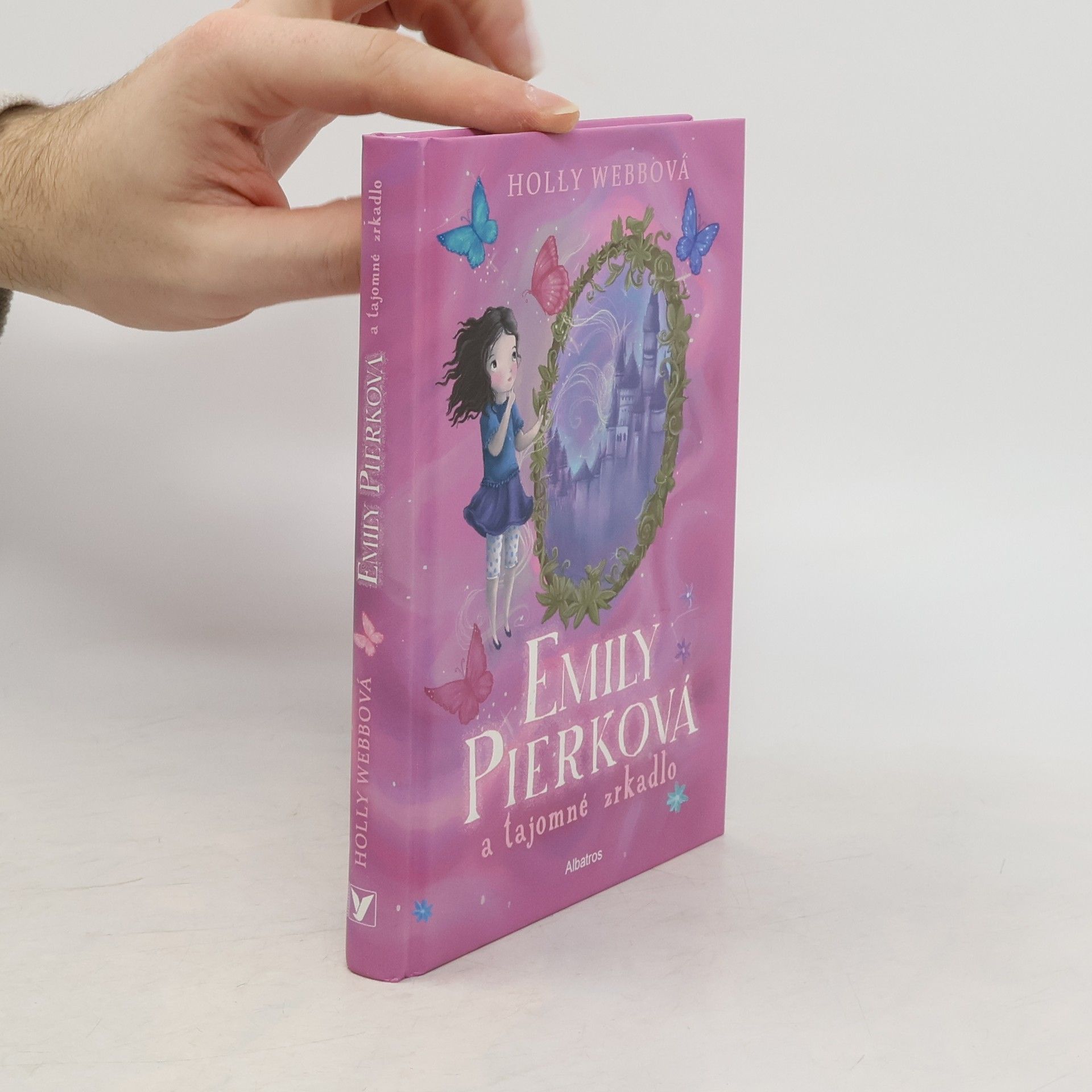 Holly Webb Emily Pierková a tajomné zrkadlo