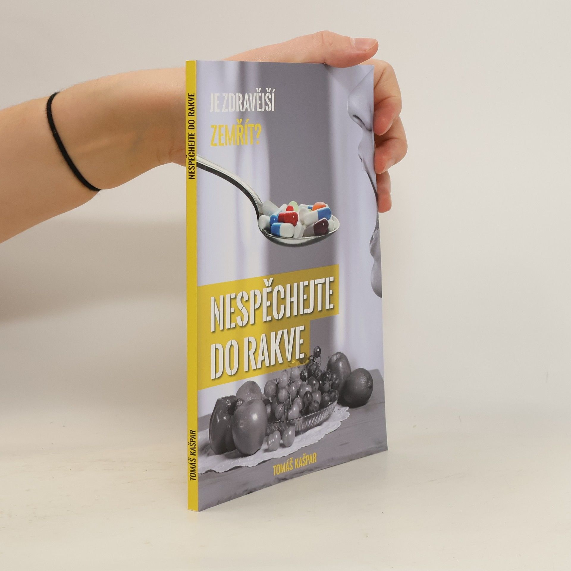 Tomáš Kašpar Nespěchejte do rakve