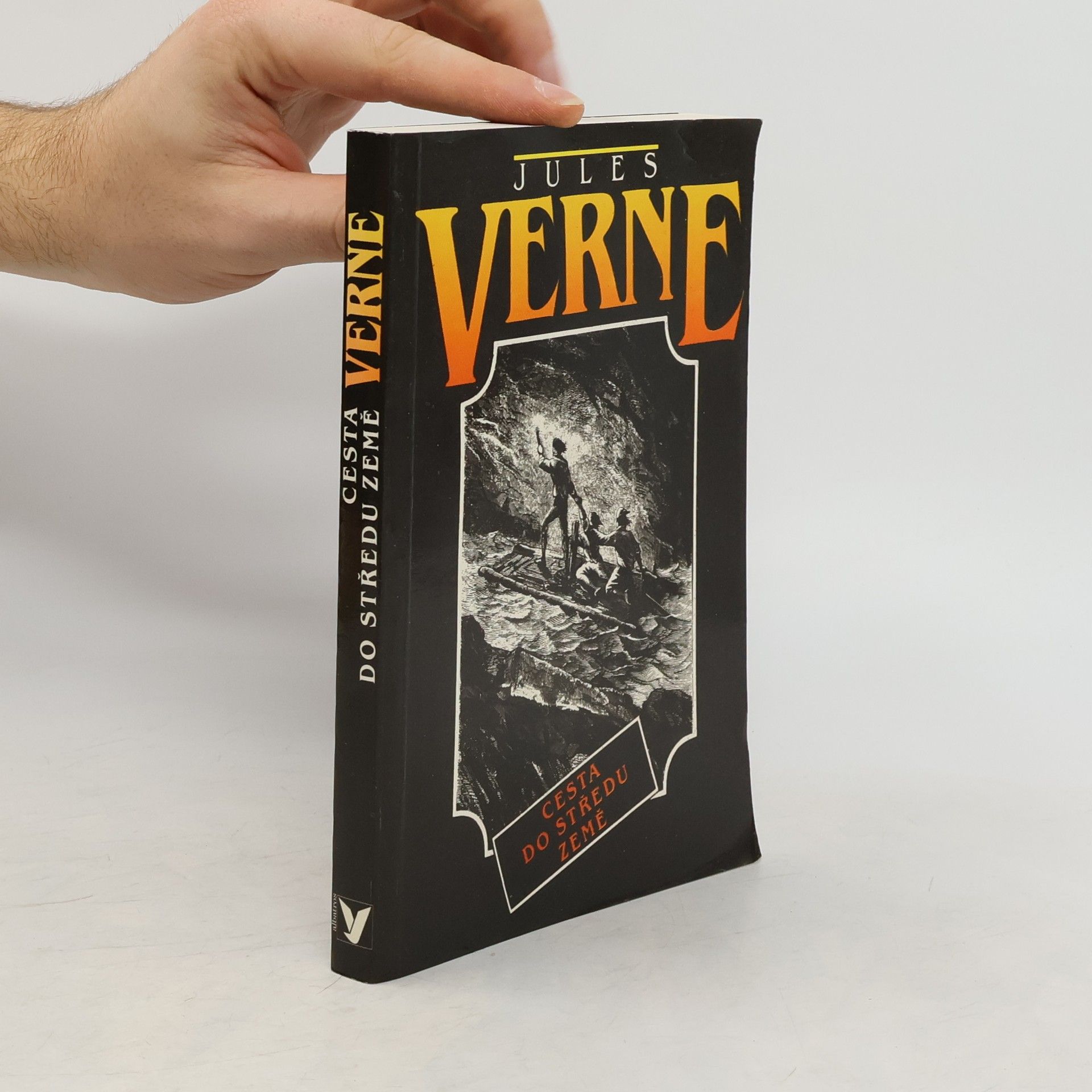 Jules Verne Cesta do středu země