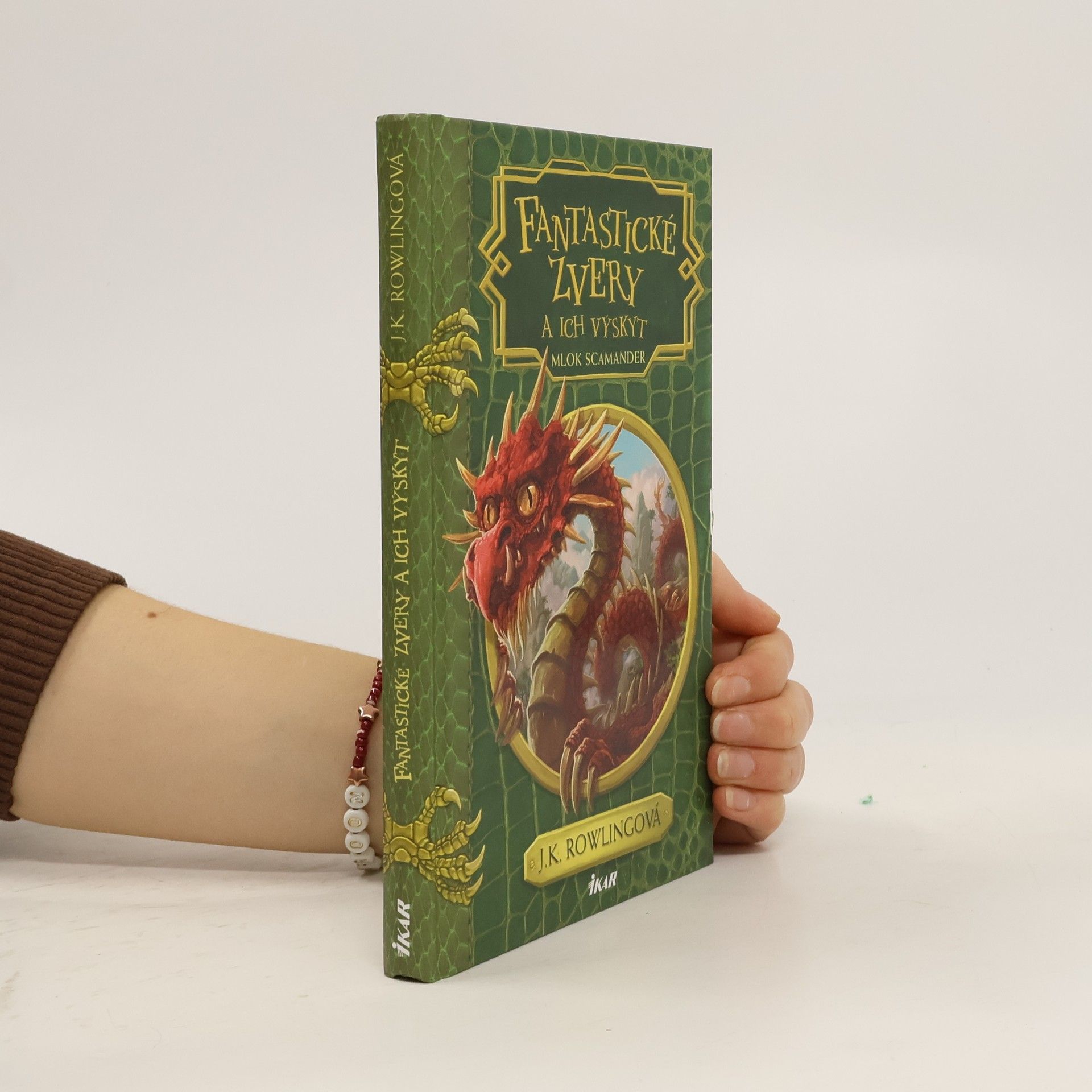 J. K. Rowling Fantastické zvery a ich výskyt