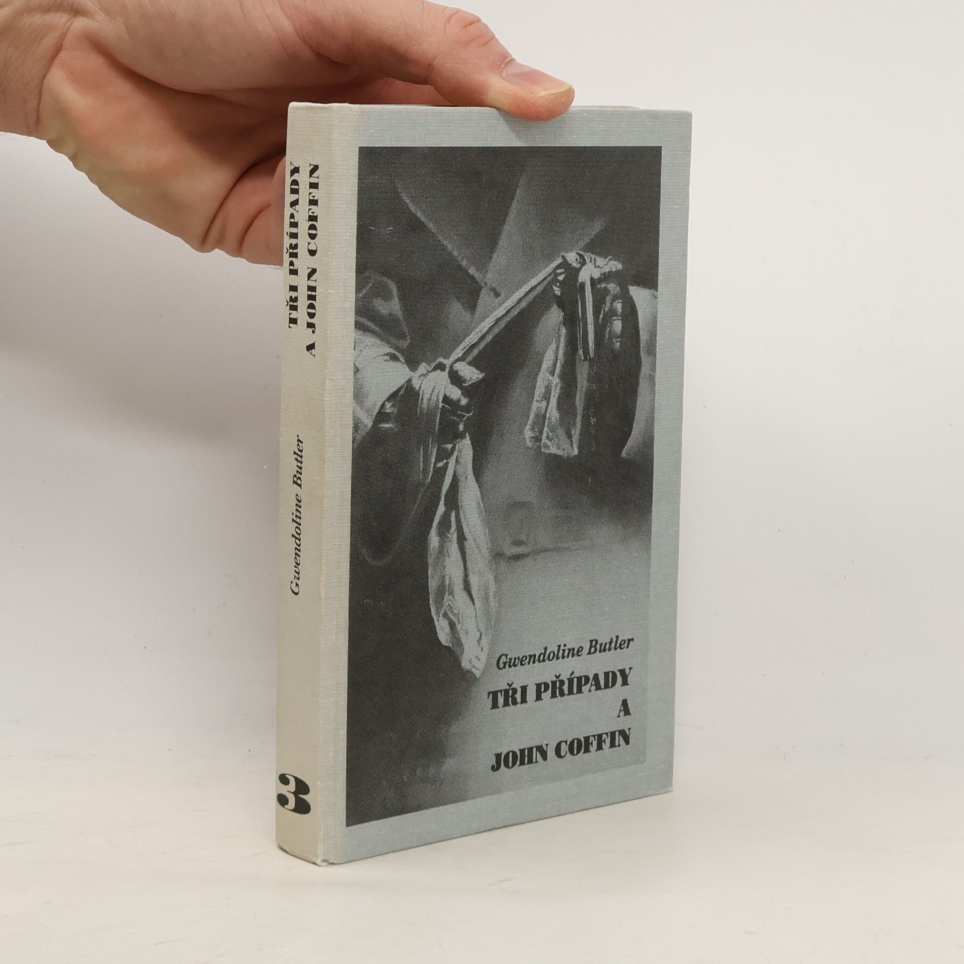 Tři případy a John Coffin