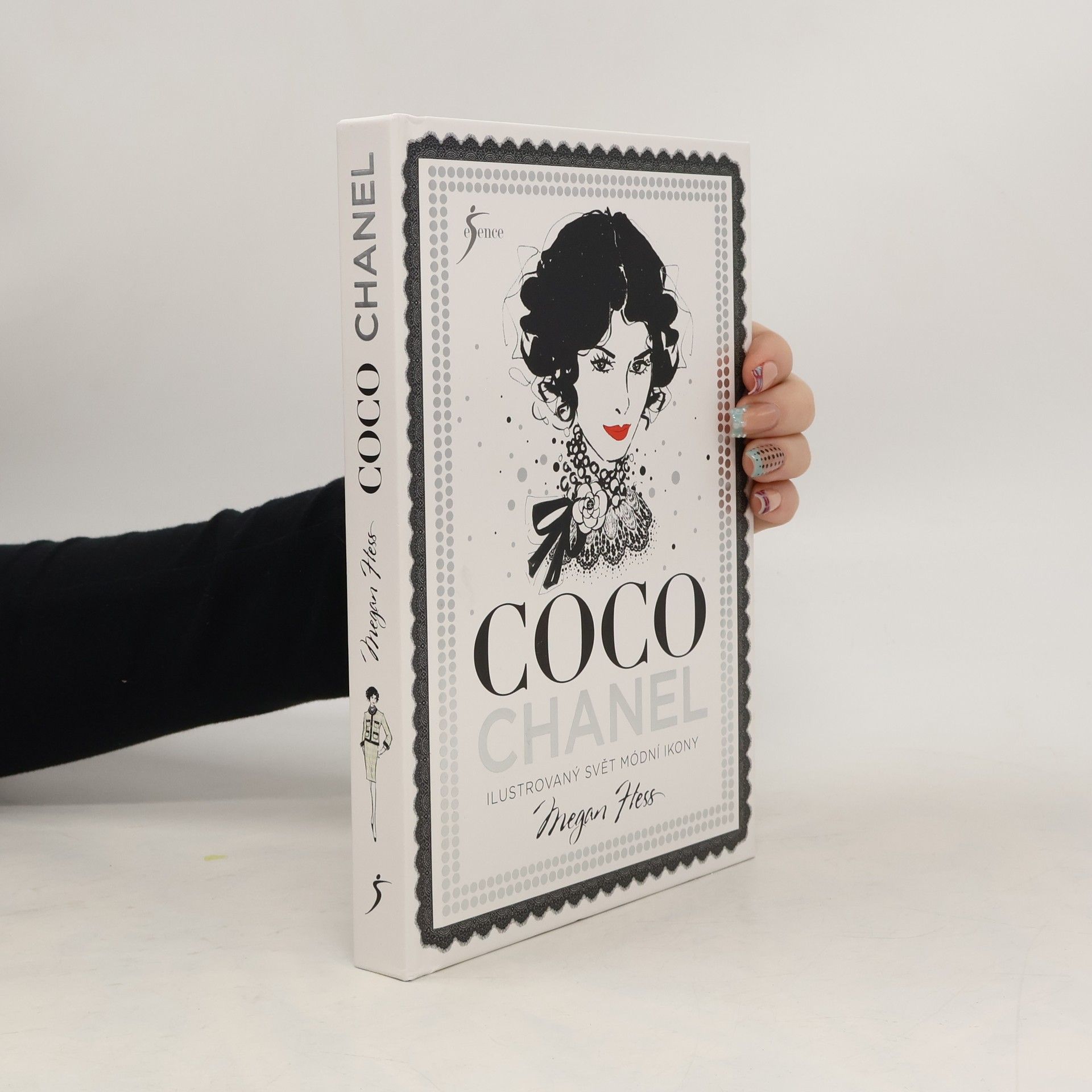 Coco Chanel: Ilustrovaný svět módní ikony