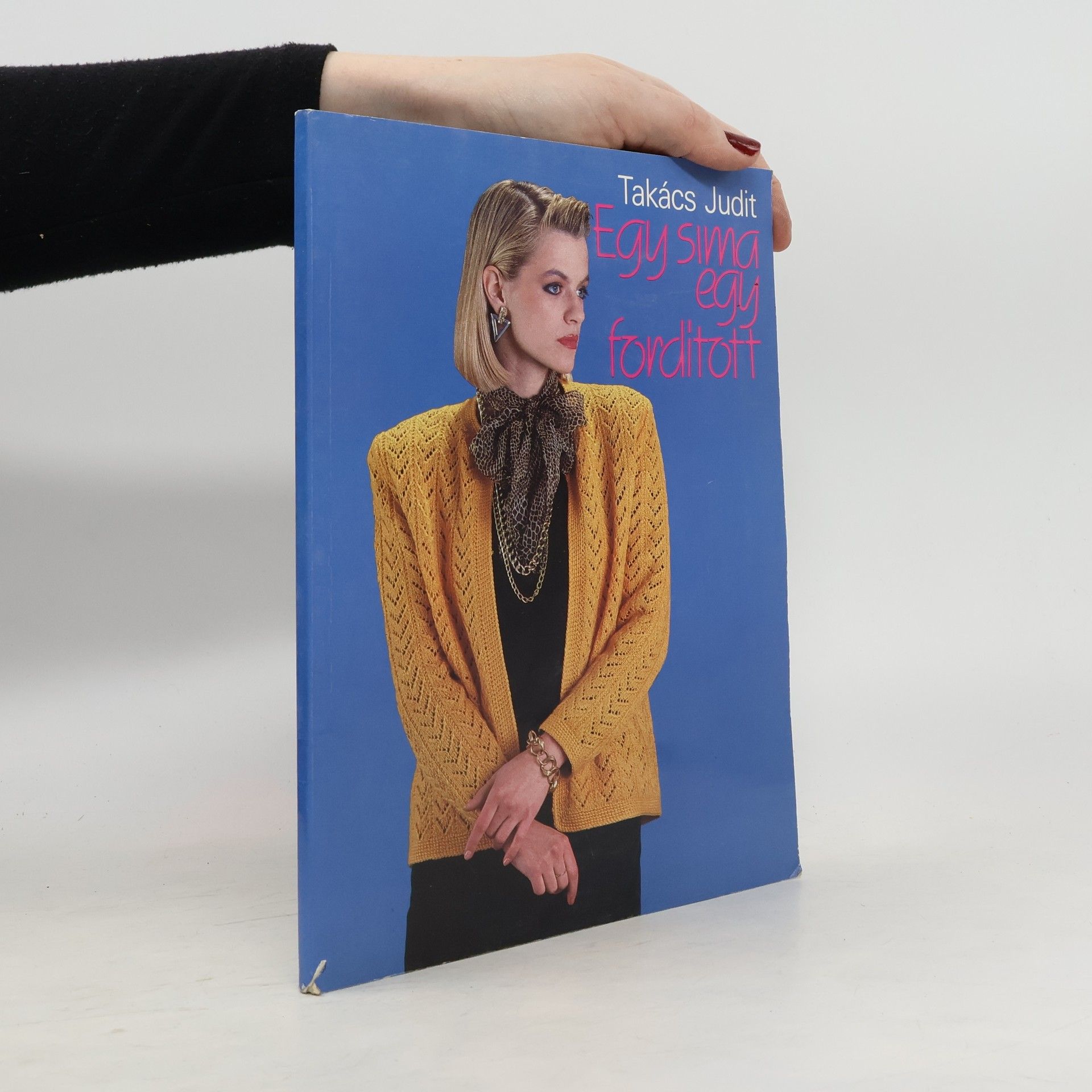 Takács Judit Egy sima, egy fordított