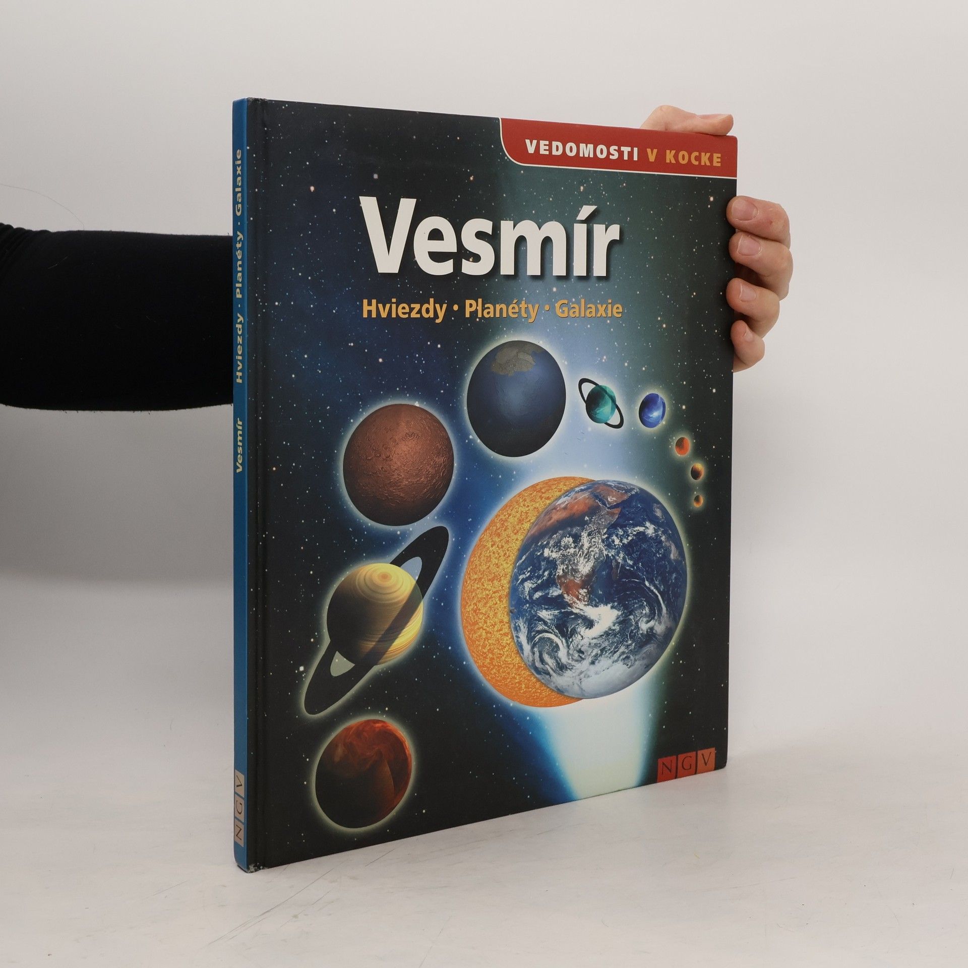 Collectif d'auteurs Vesmír. Hviezdy. Planéty. Galaxie