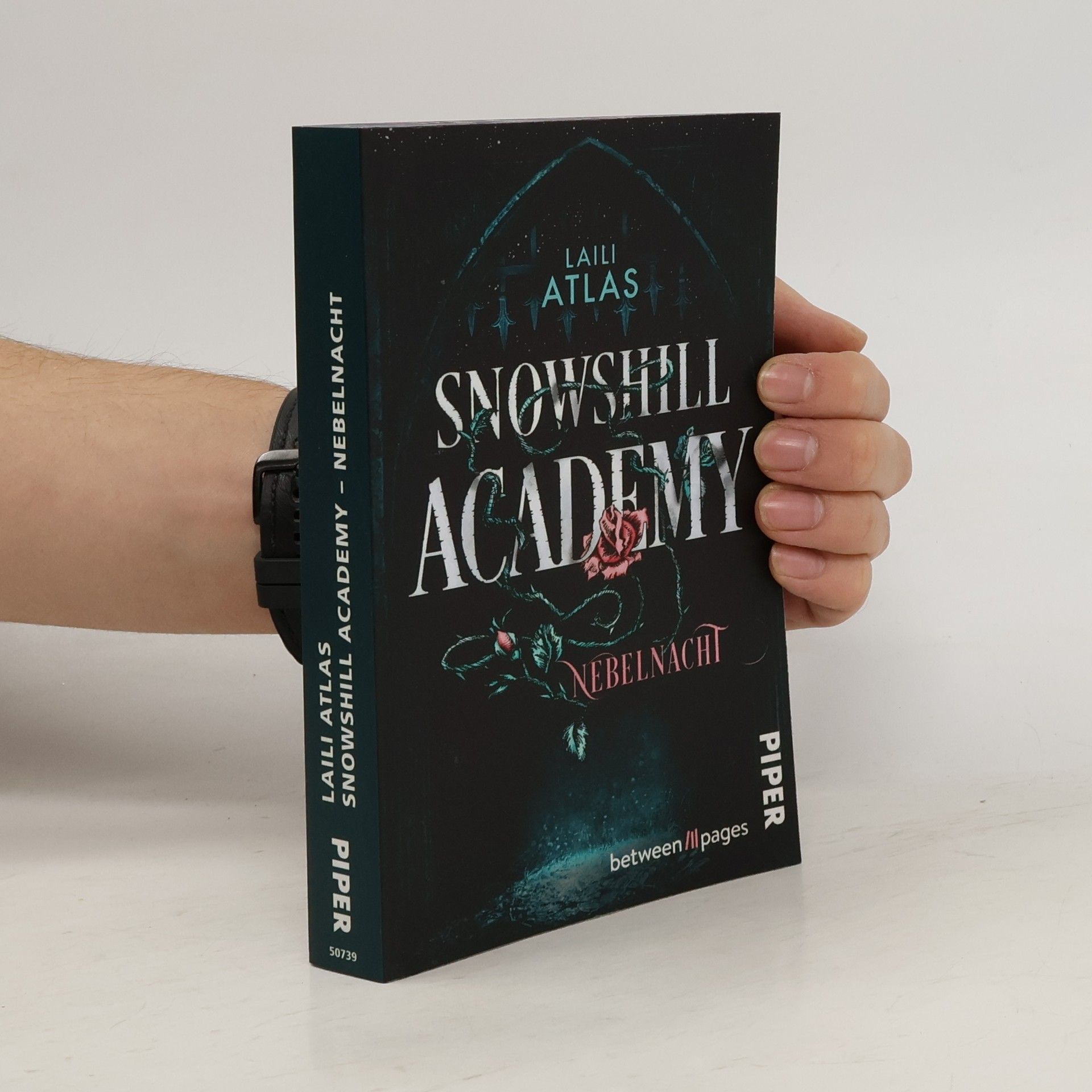 Laili Atlas Snowshill Academy – Nebelnacht. Roman | Düster-romantische Gothic-Dark Academia um gefährliche Wesen