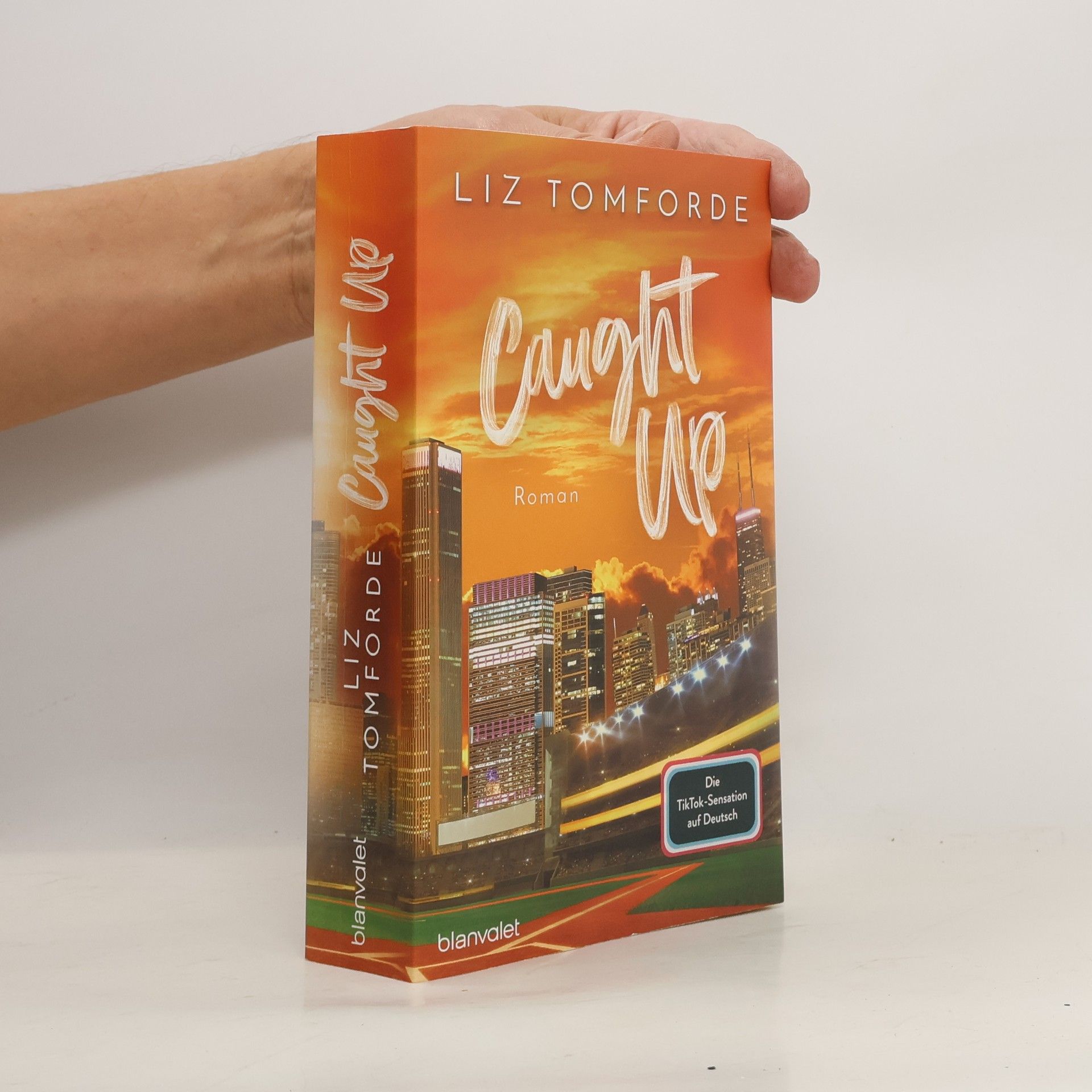 Liz Tomforde Caught up