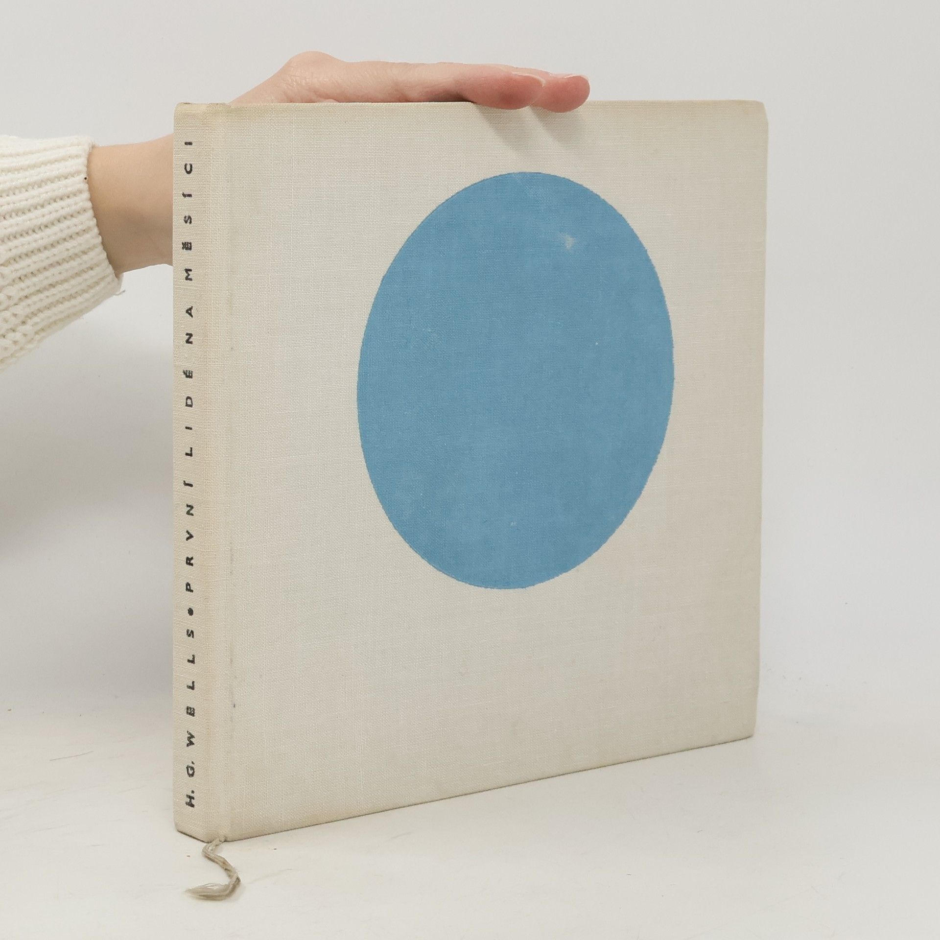 První lidé na Měsíci