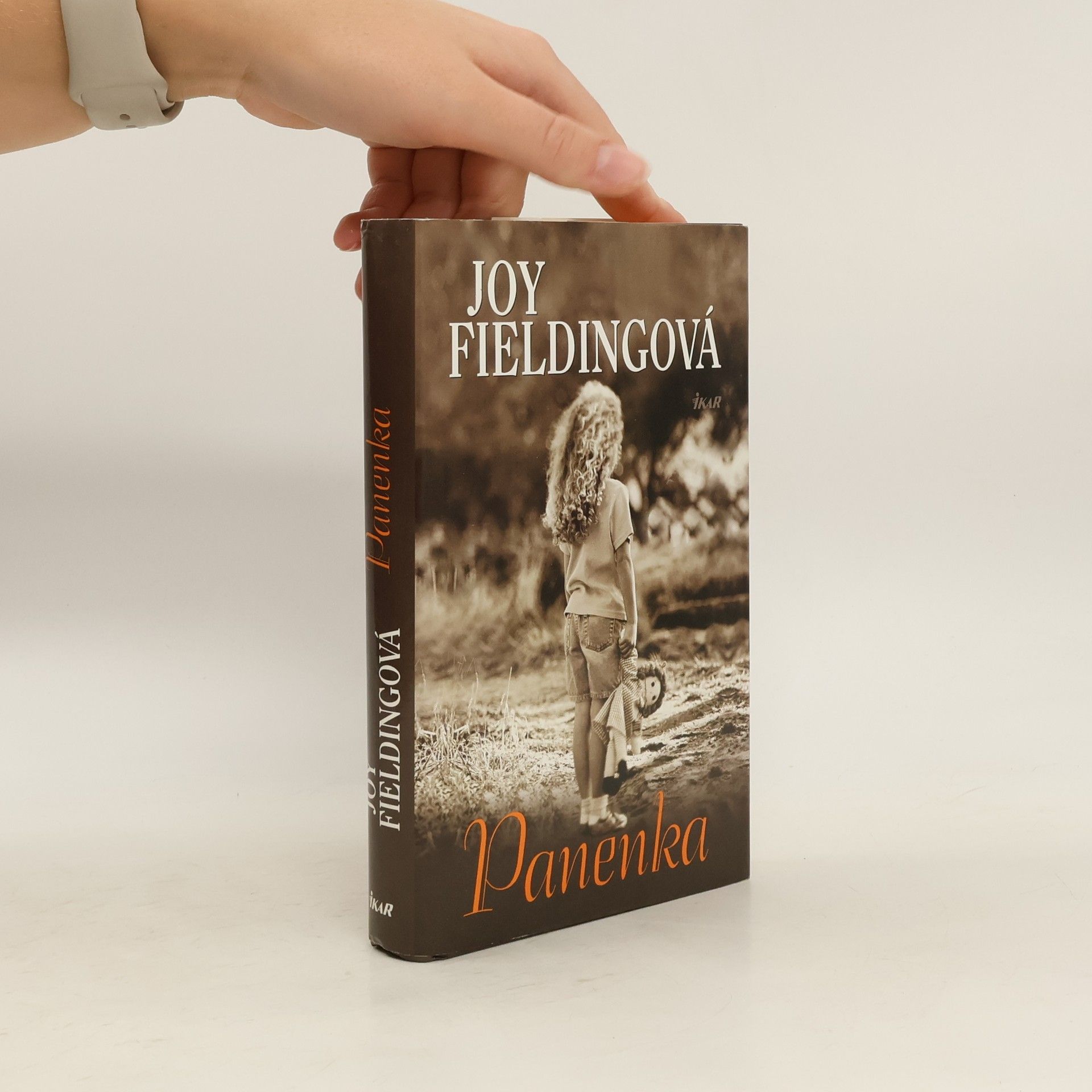 Joy Fielding Panenka