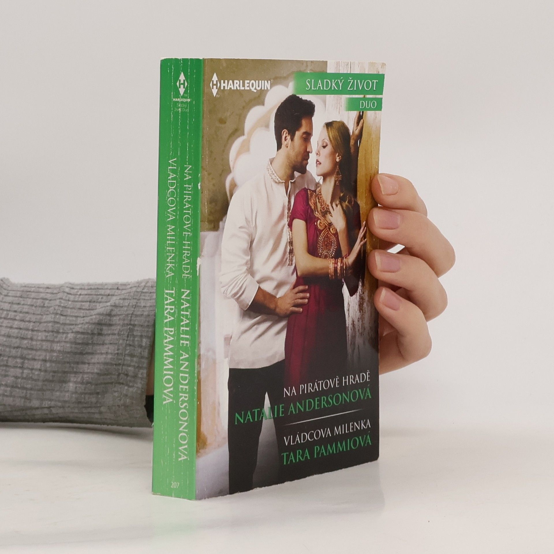 Na pirátově hradě / Vládcova milenka