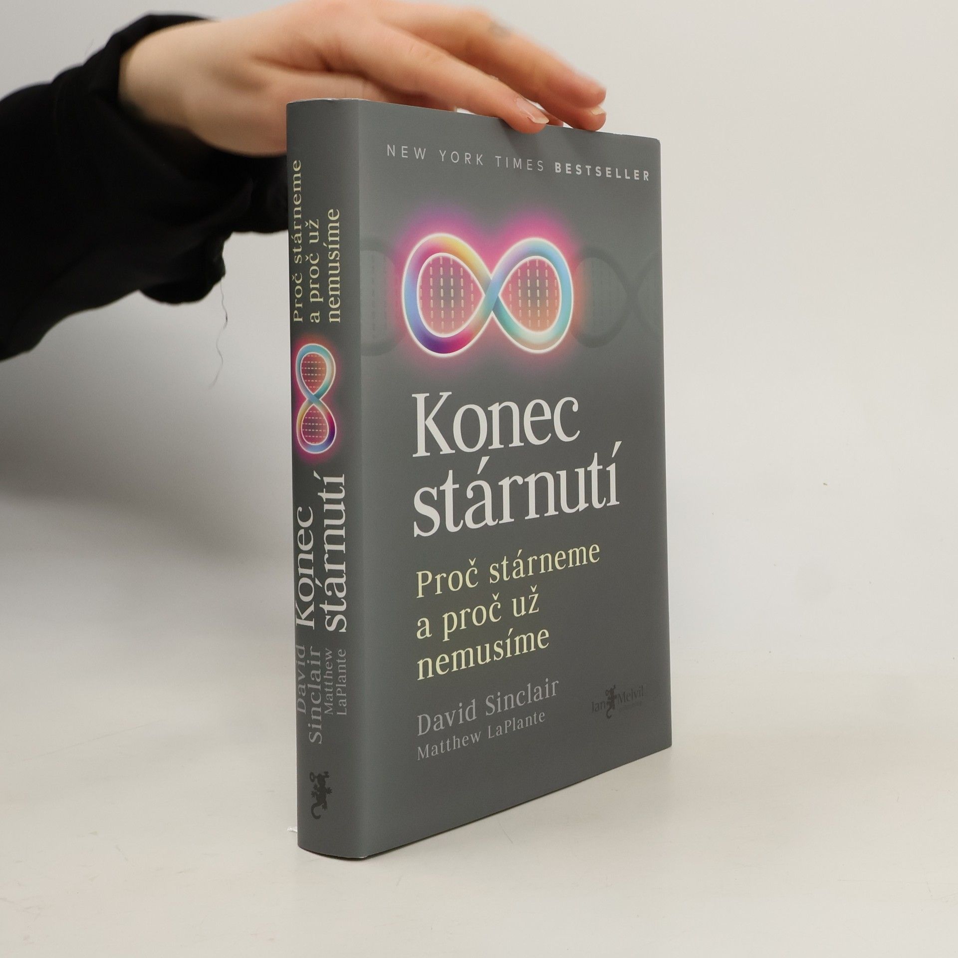 Konec stárnutí. Proč stárneme a proč už nemusíme