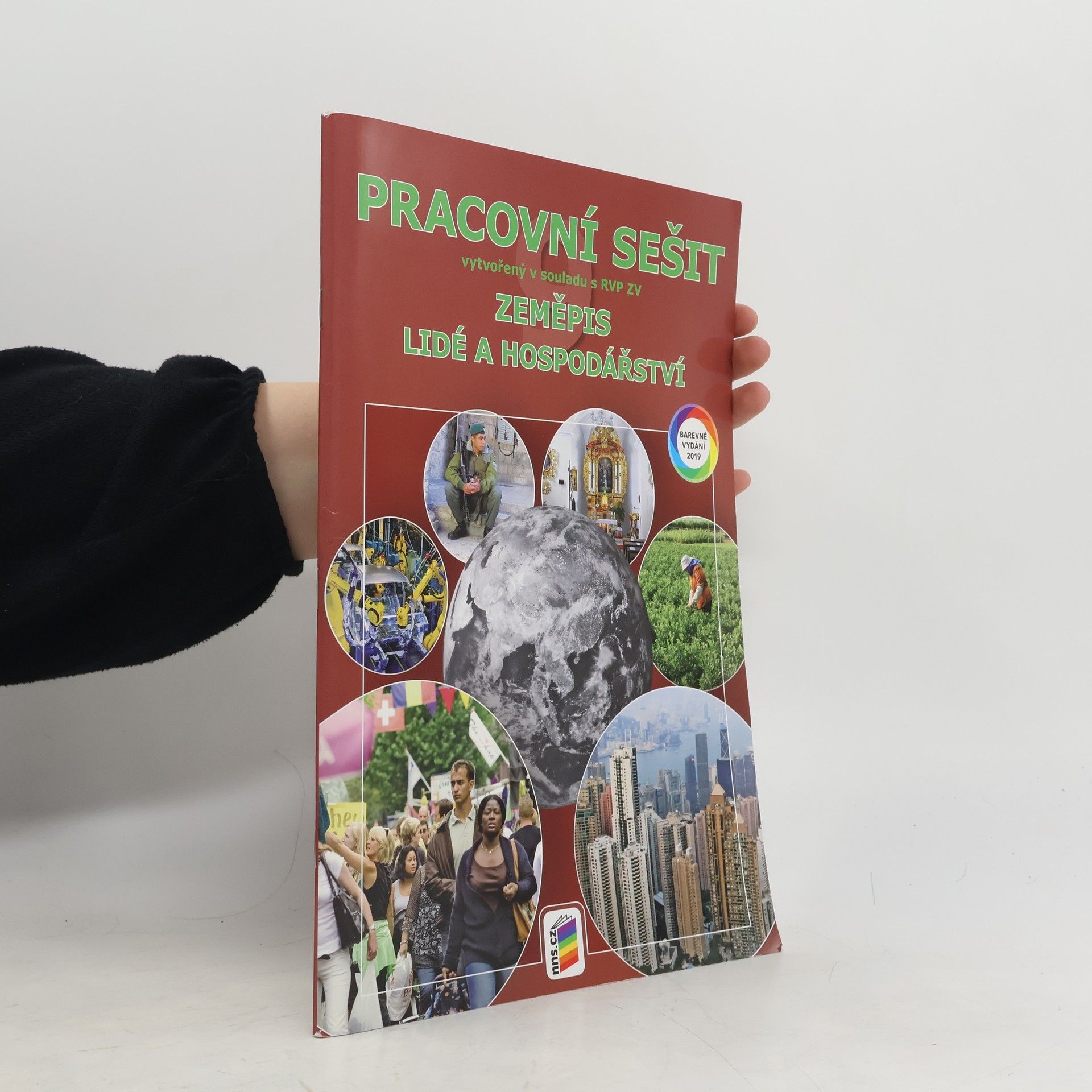 Petr Chalupa (geograf) Zeměpis 9 : pracovní sešit vytvořený v souladu s RVP ZV. Lidé a hospodářství