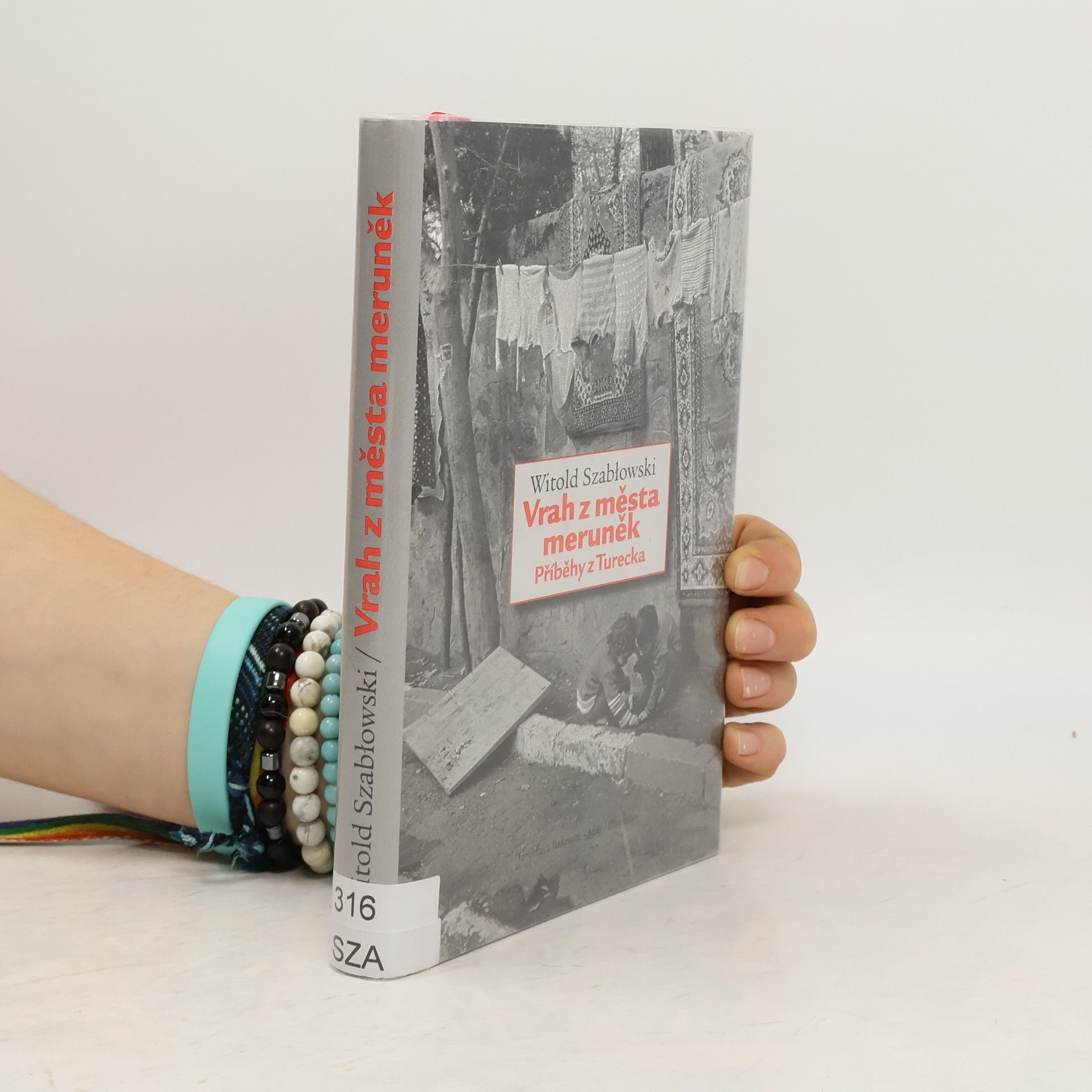 Vrah z města meruněk: Příběhy z Turecka