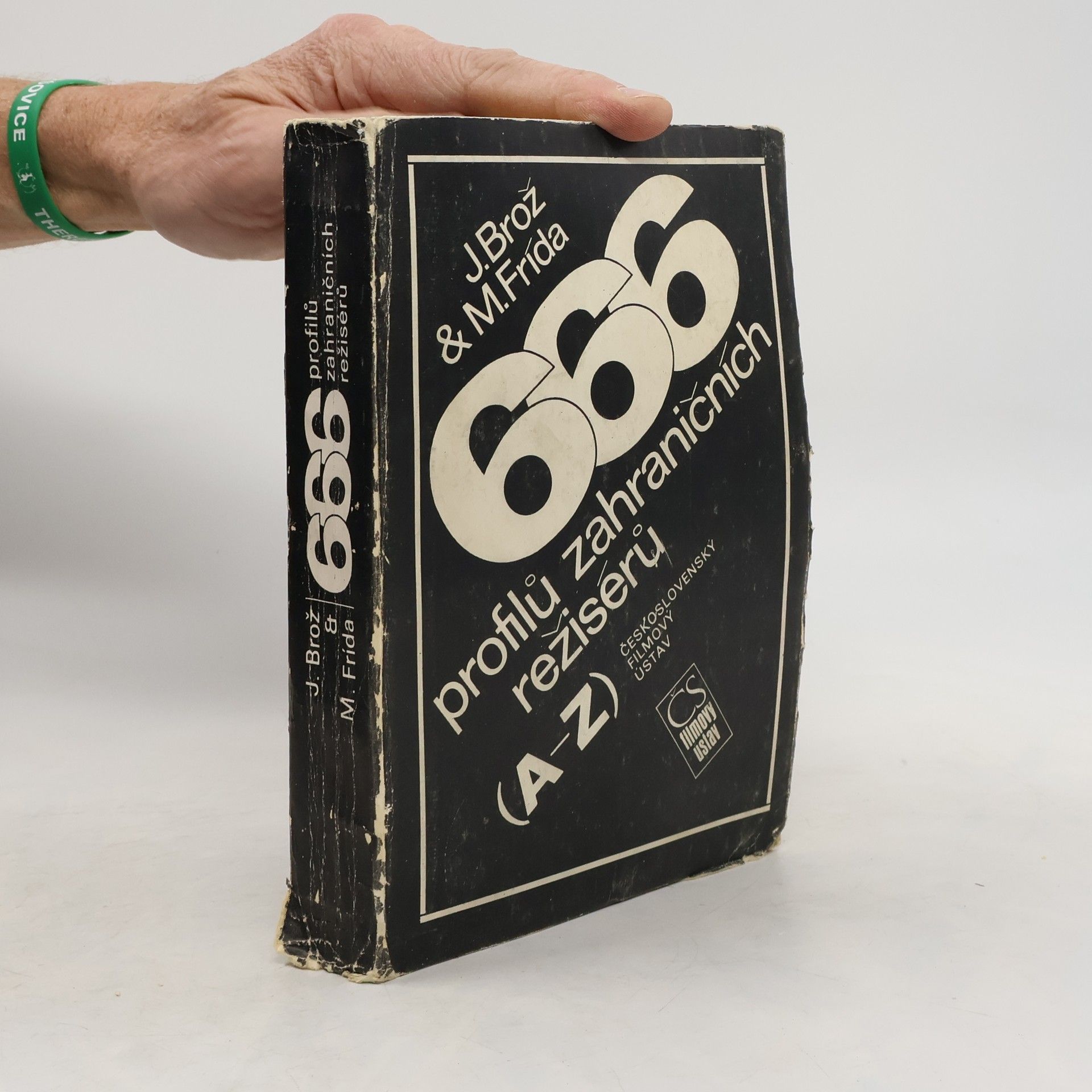 Frída Myrtil 666 profilů zahraničních režisérů (A-Z)