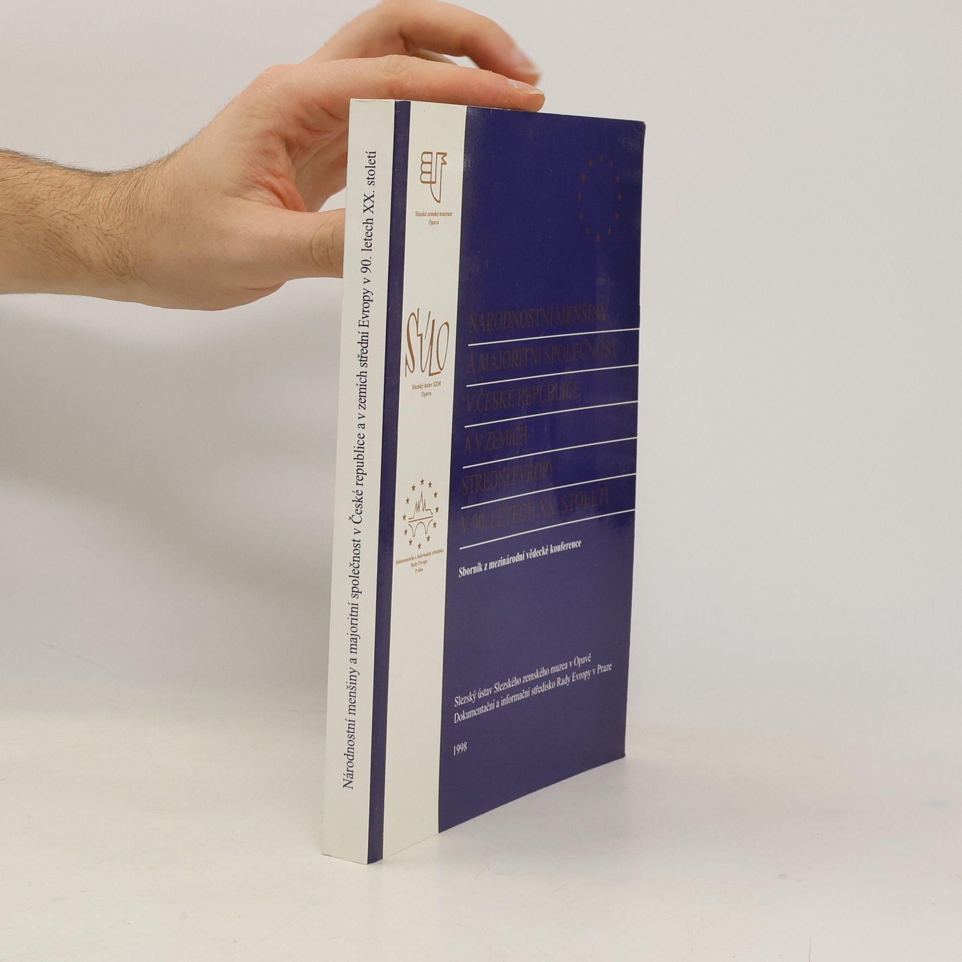 Národnostní menšiny a majoritní společnost v České republice a v zemích střední Evropy v 90. letech XX. století