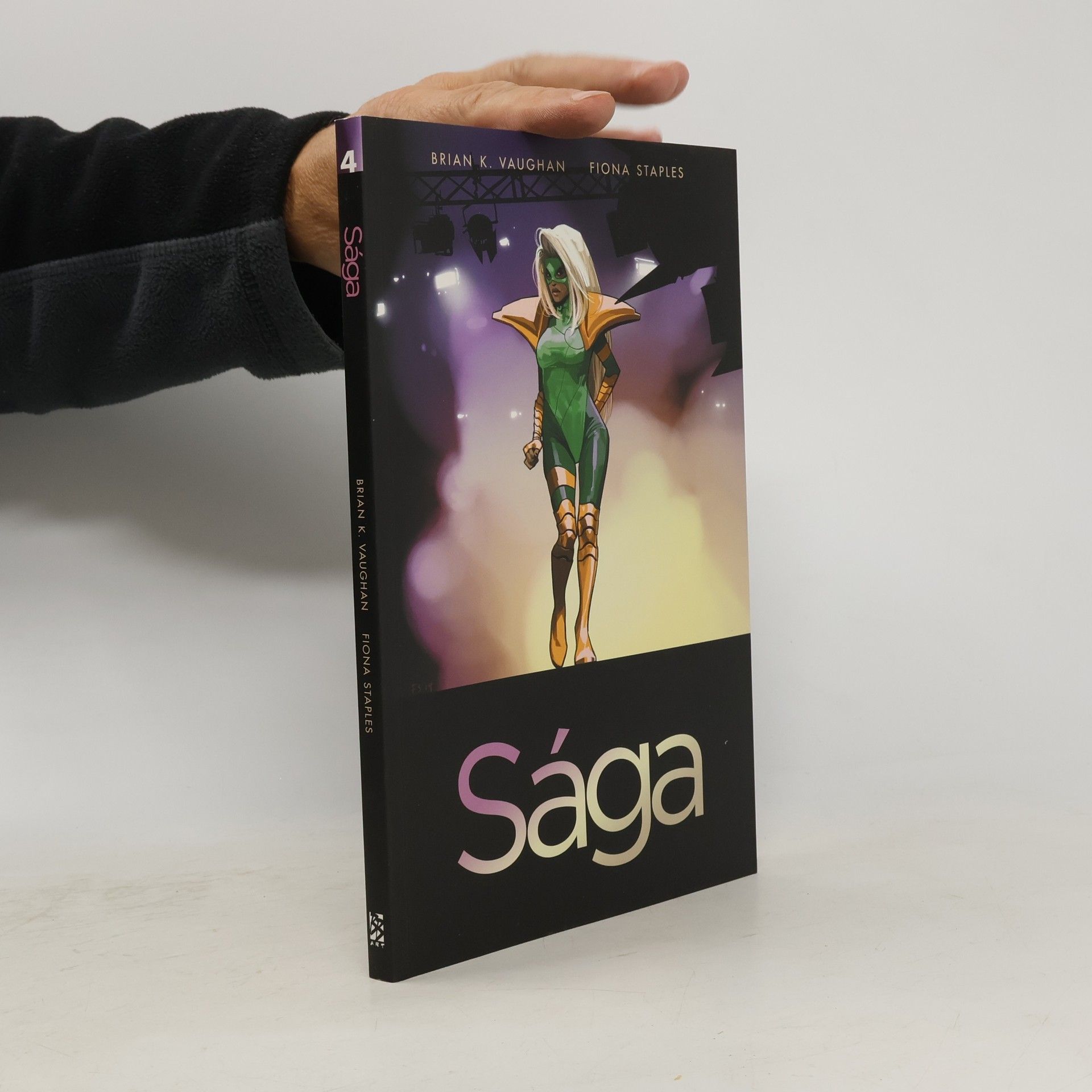 Brian K. Vaughan Sága. Kniha čtvrtá