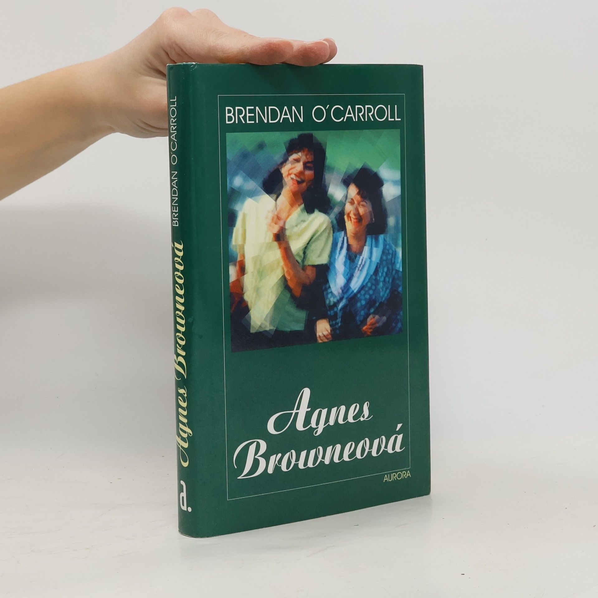 Brendan O. Carroll Agnes Browneová