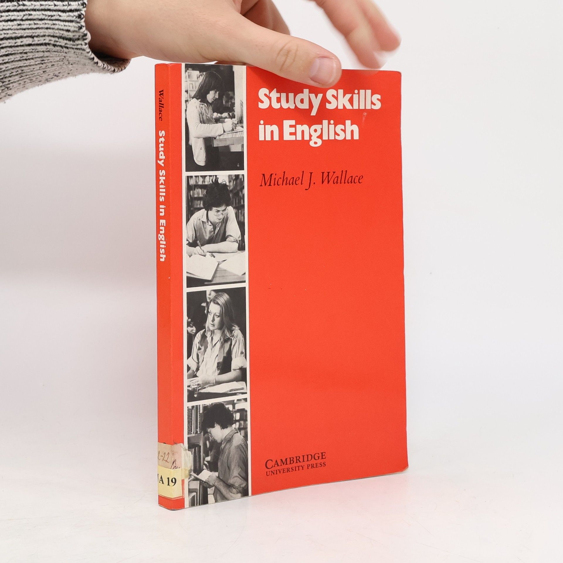 Michael J. Wallace Study Skills in English Student's Book