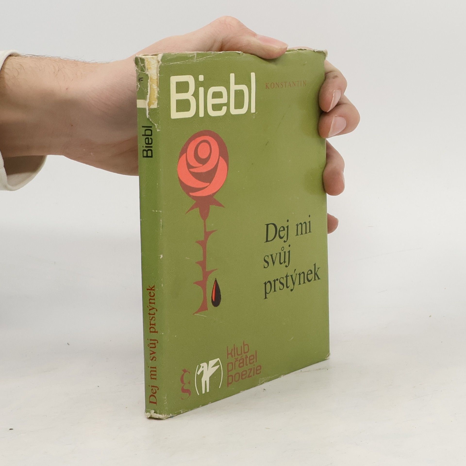 Konstantin Biebl Dej mi svůj prstýnek