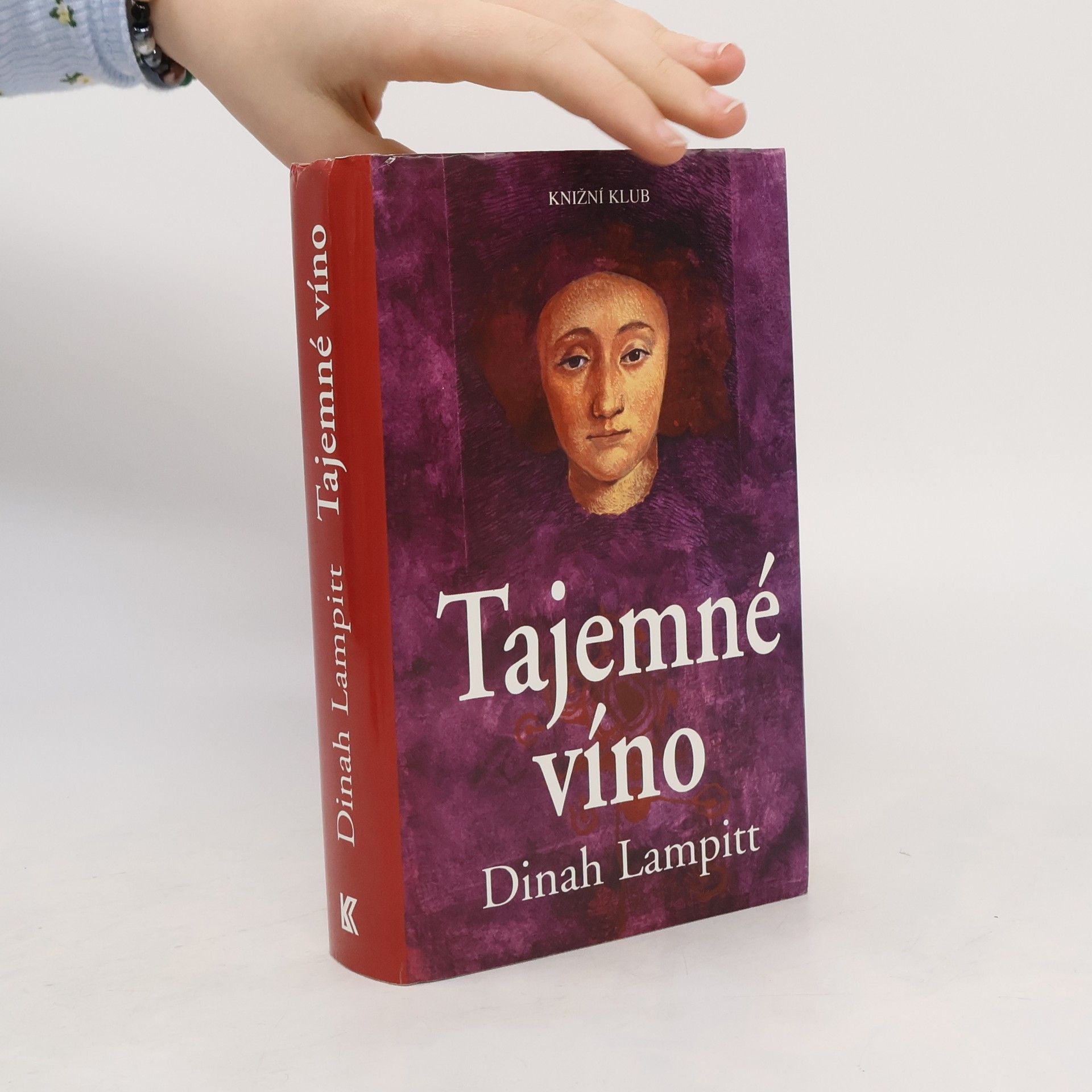 Dinah Lampitt Tajemné víno