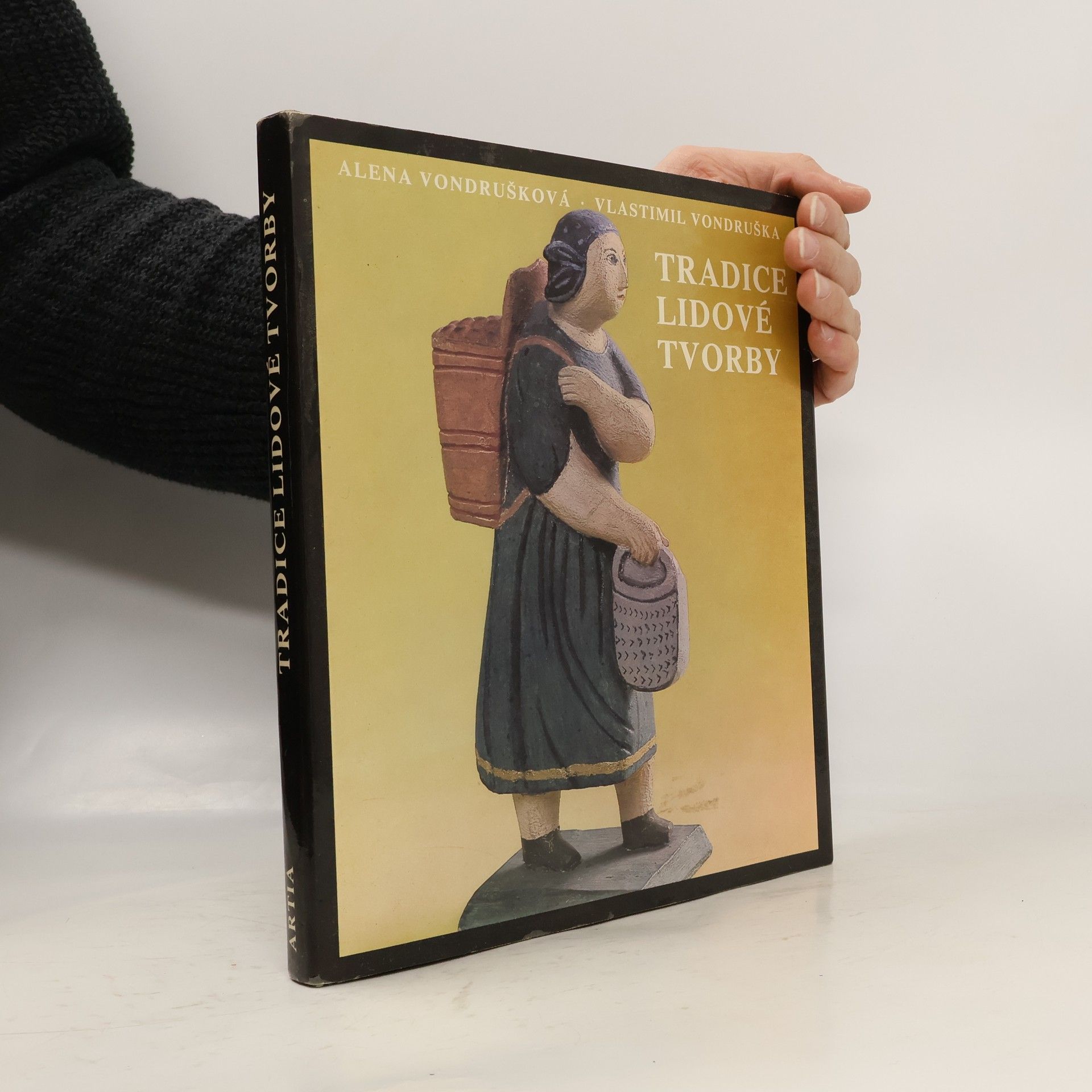 Alena Vondrušková Tradice lidové tvorby