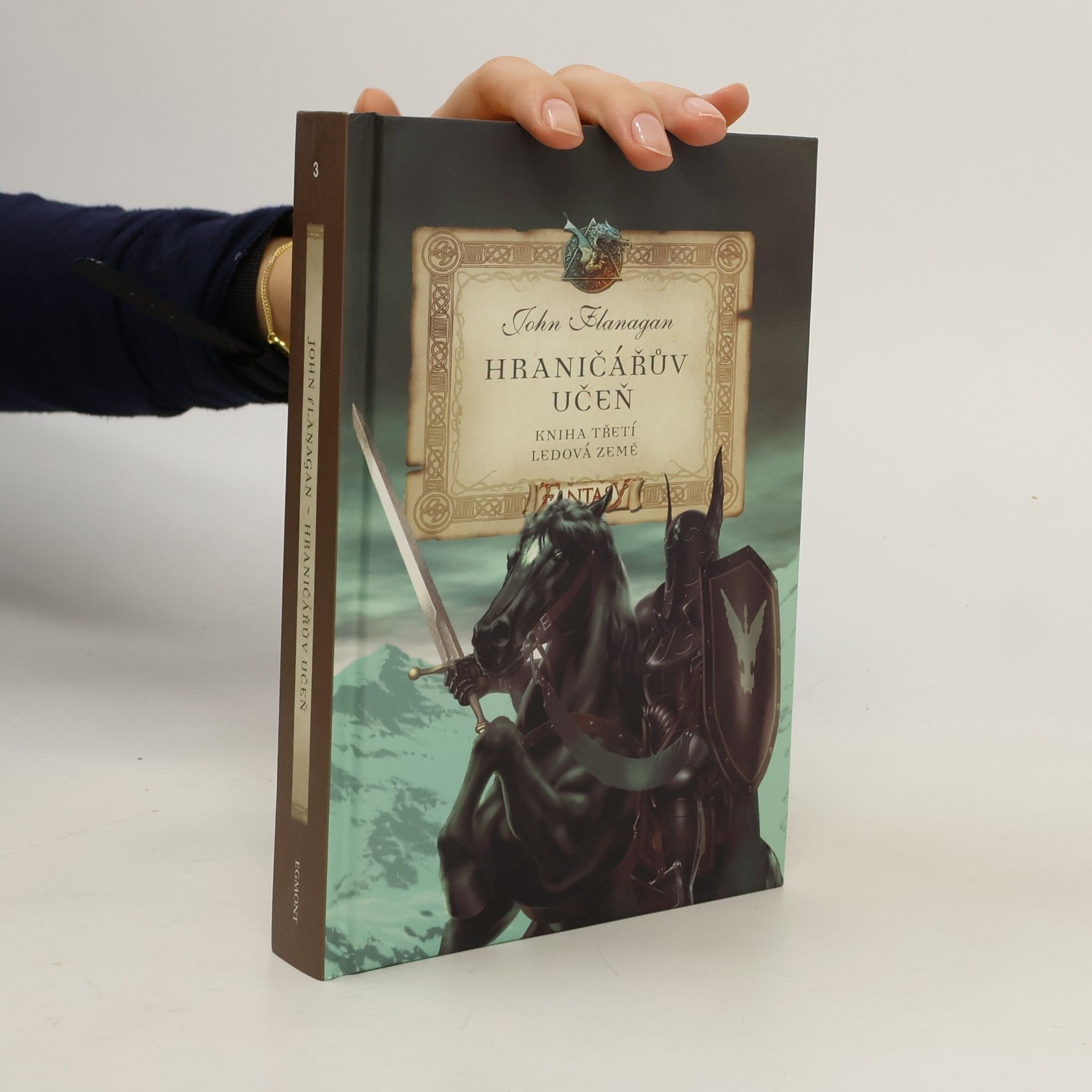 Hraničářův učeň. Ledová země
