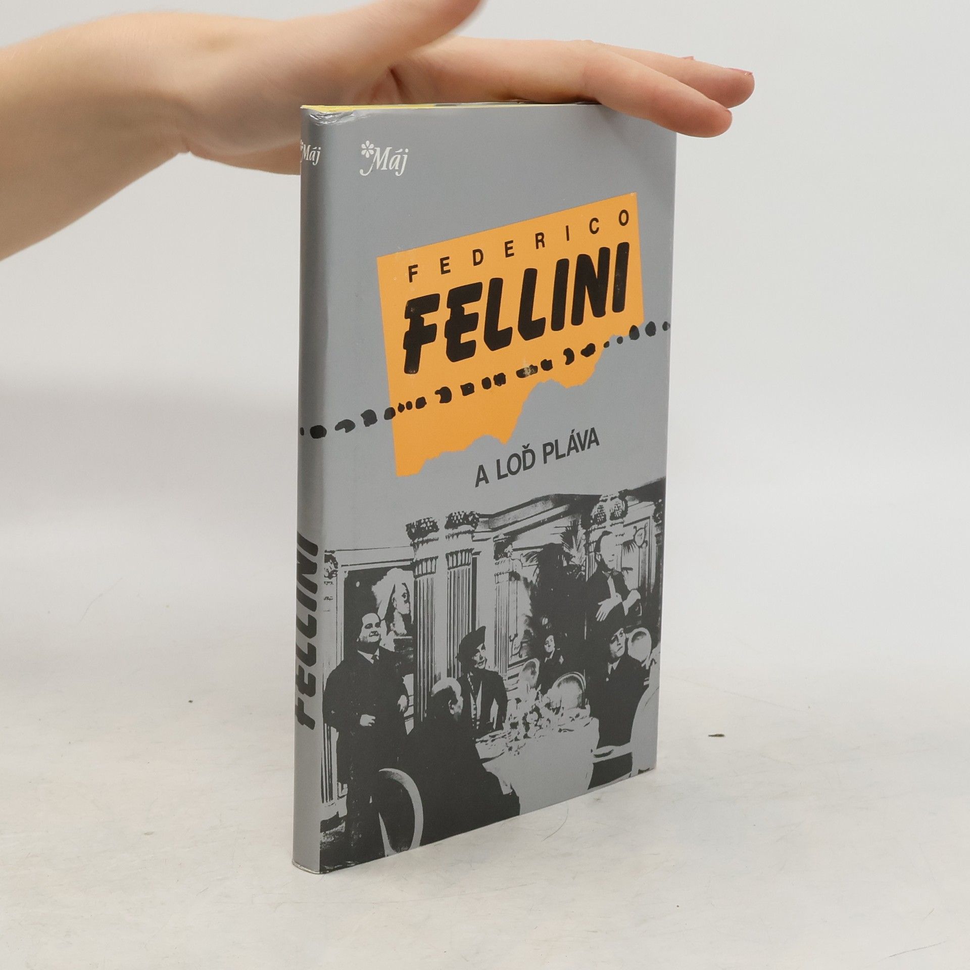 Federico Fellini A loď pláva