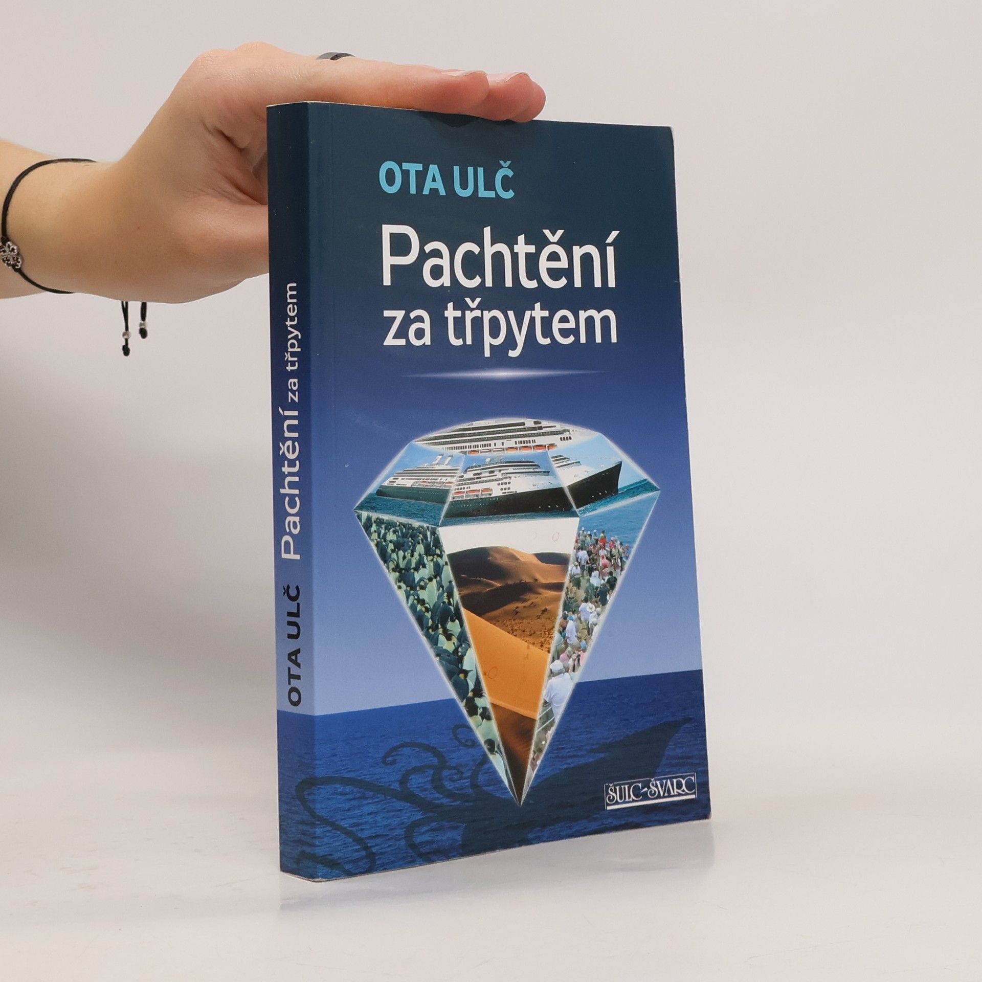 Pachtění za třpytem