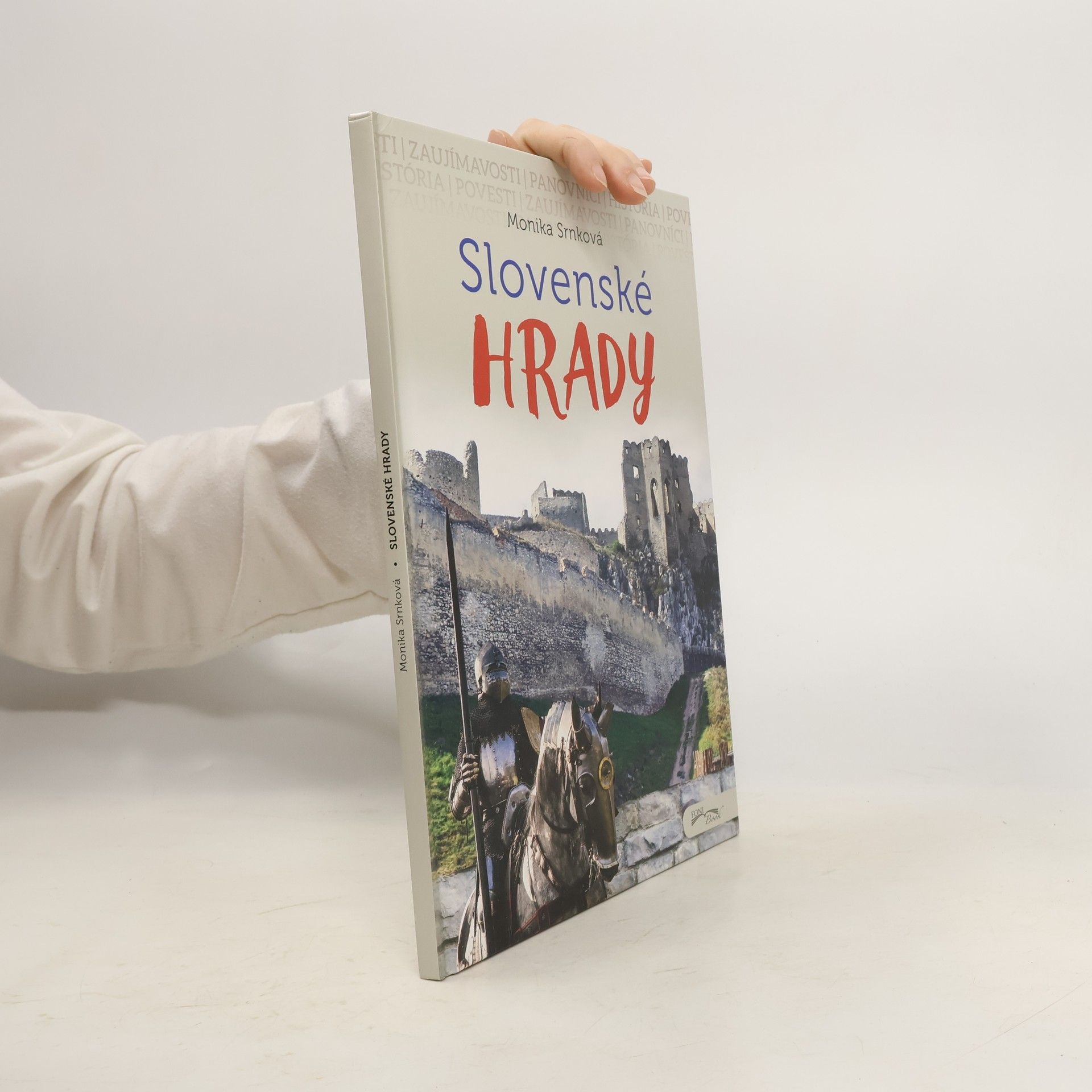 Monika Srnková Slovenské hrady