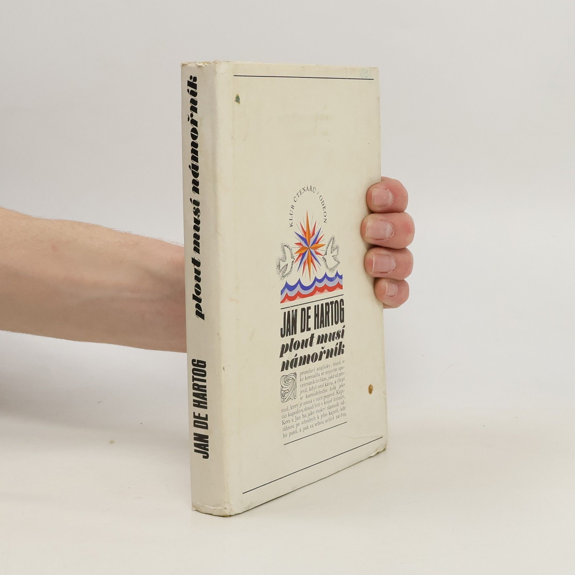 Plout musí námořník