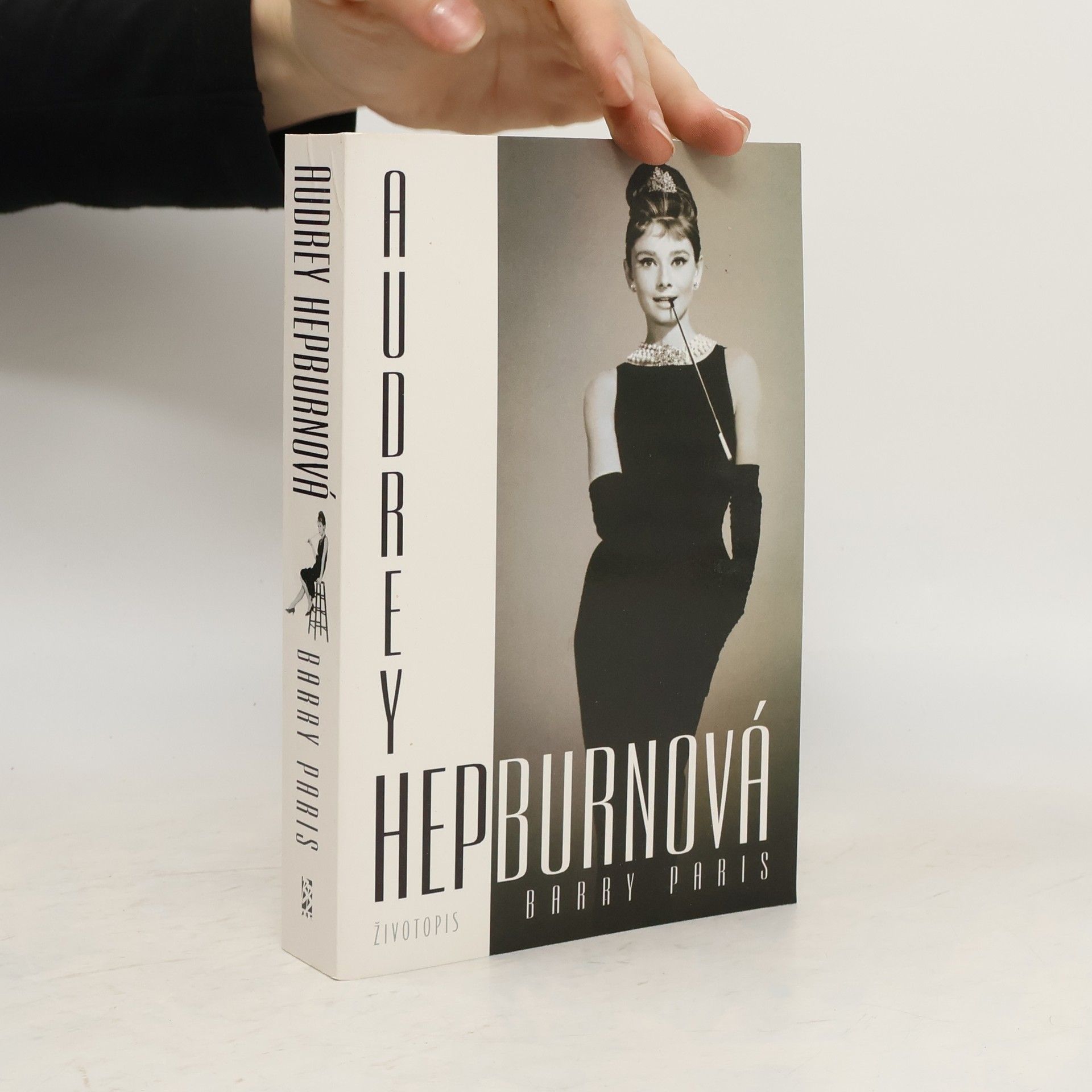 Barry Paris Audrey Hepburnová